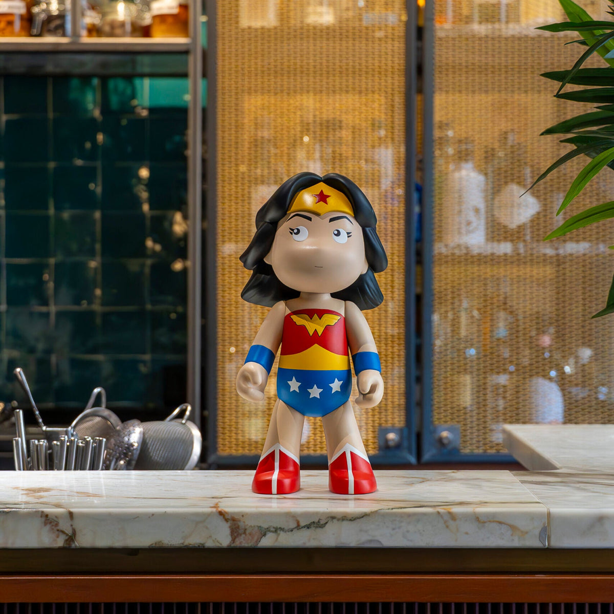 Super Pop Wonder Woman - Small