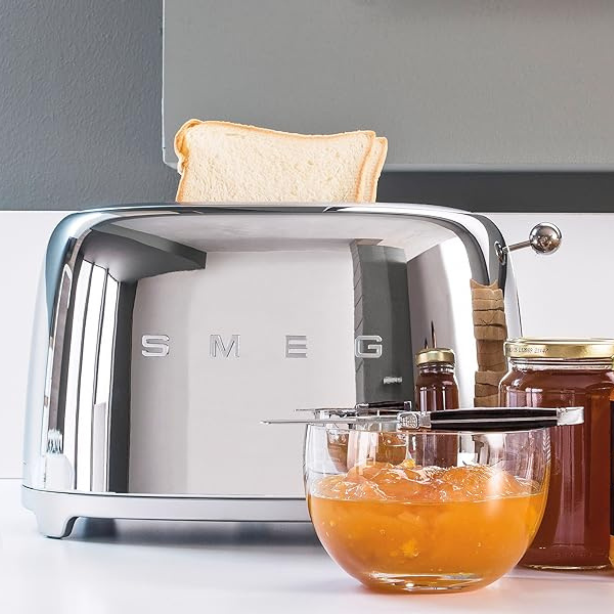 50s Retro Style Toaster