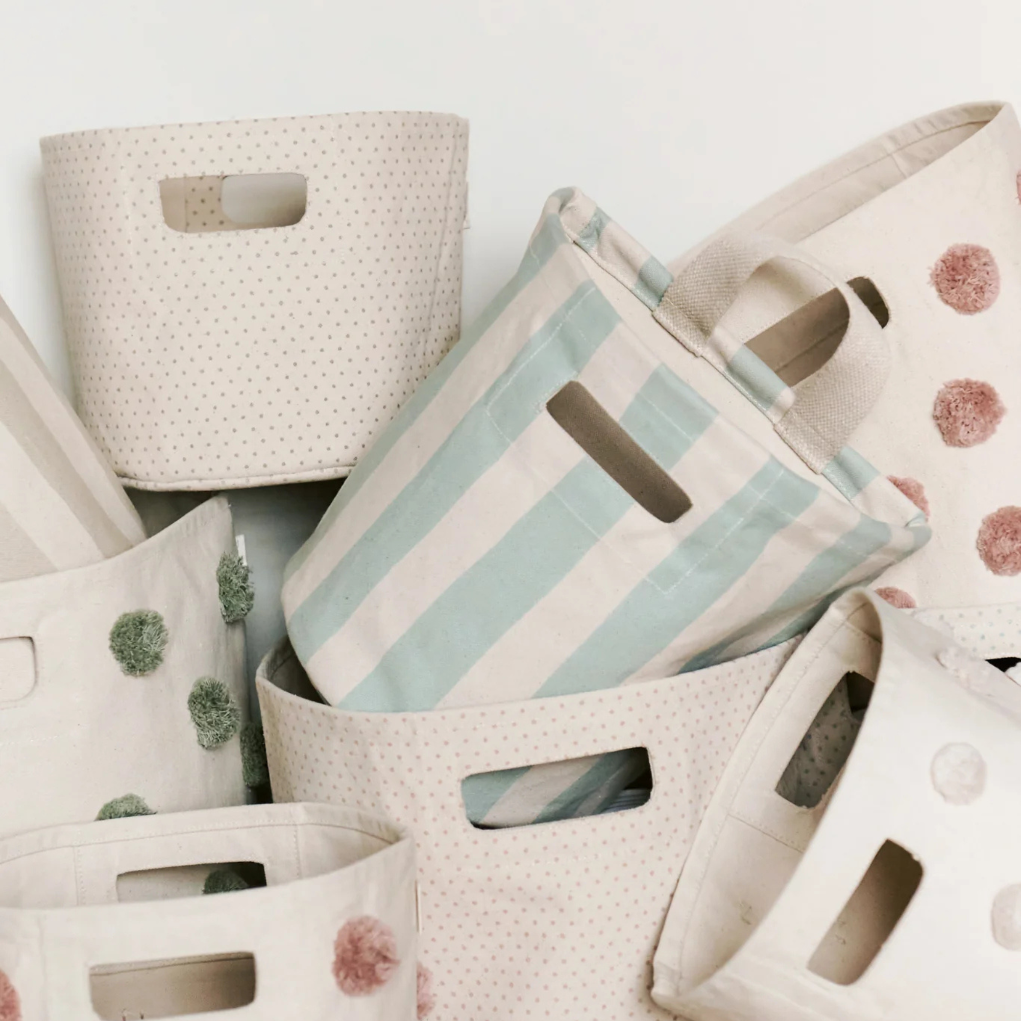 8" Printed Mini Pin Dot Basket