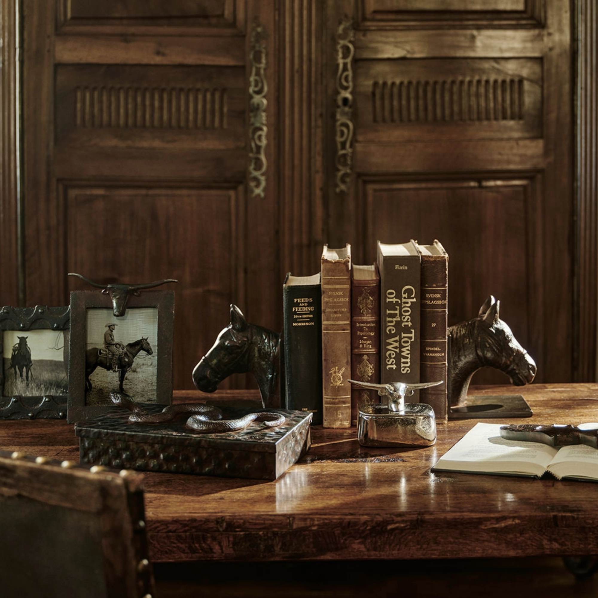 Triple Corona Bookends