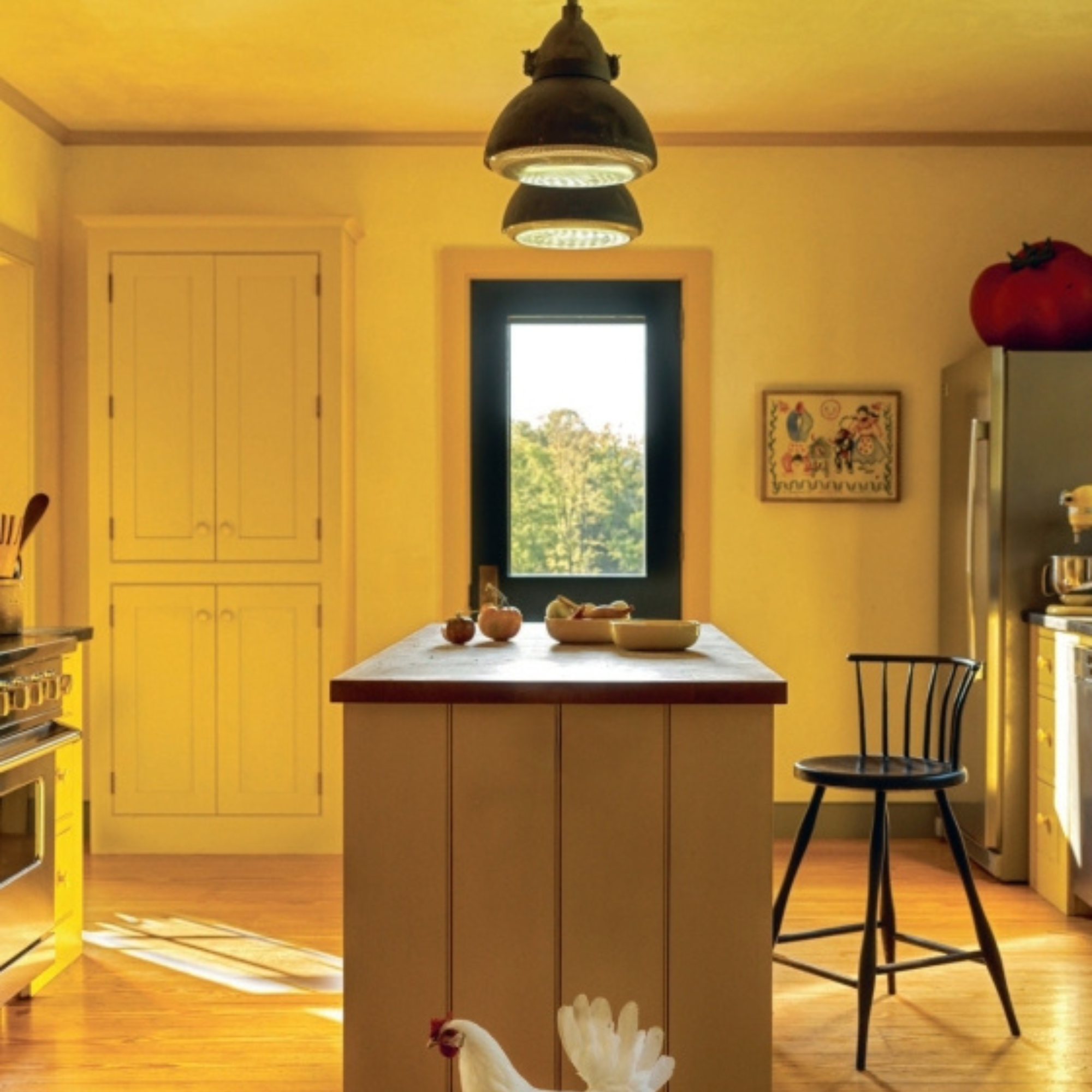 Distinctively American: Houses and Interiors by Hendricks Churchill