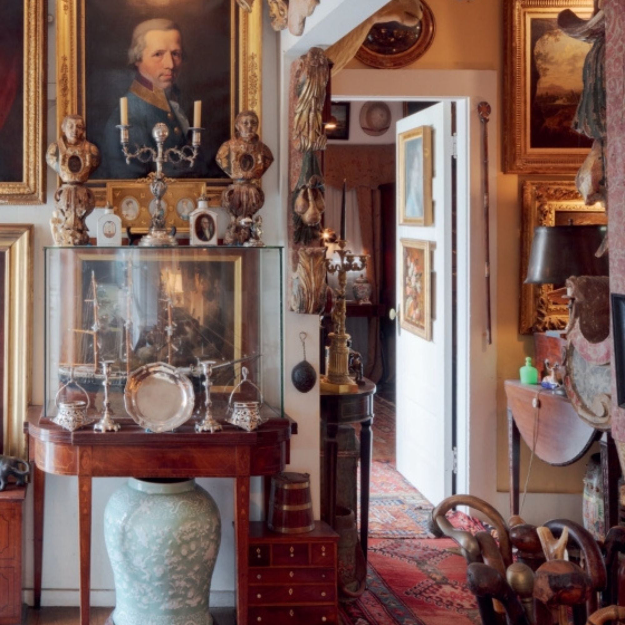 Santa Barbara: At Home in Paradise