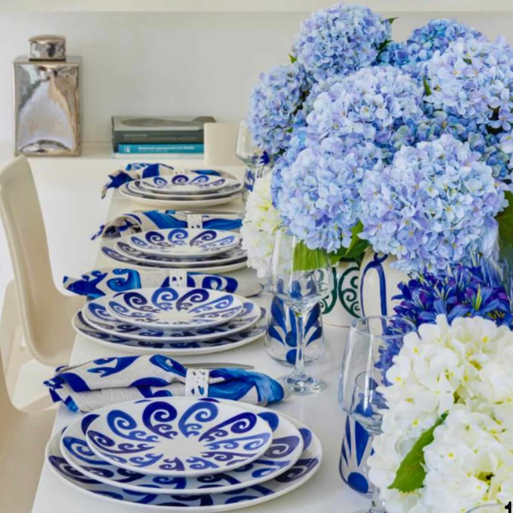 Athenee Two Tone Blue Peacock Dessert Plate - Set of 2