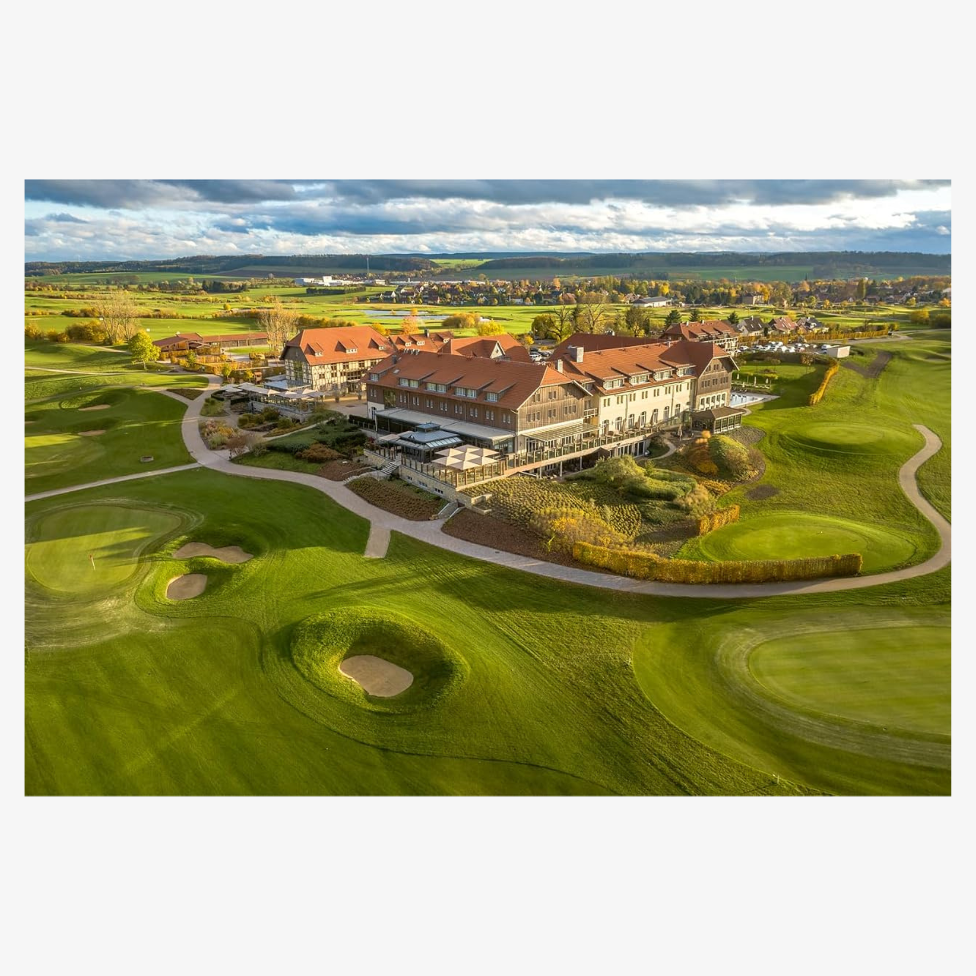 GOLF: A Tribute to Golf’s Finest Destinations, Gear, and Icons