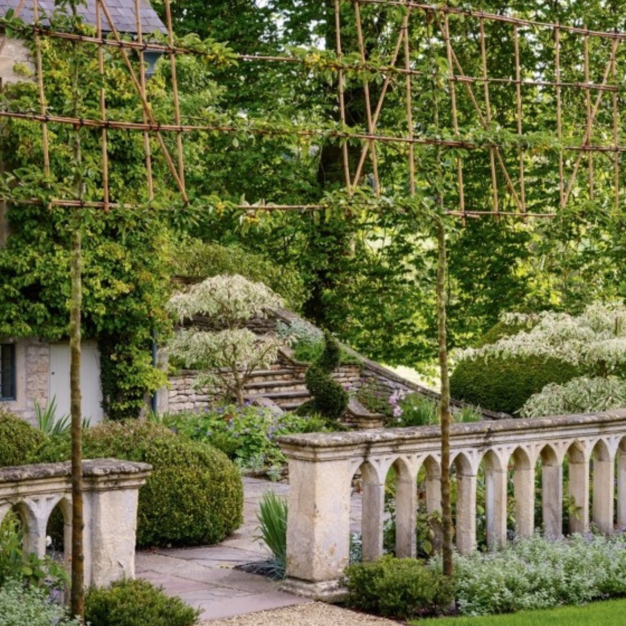 Gardens Illustrated: The New Beautiful: Inspiring Gardens for a Resilient Future