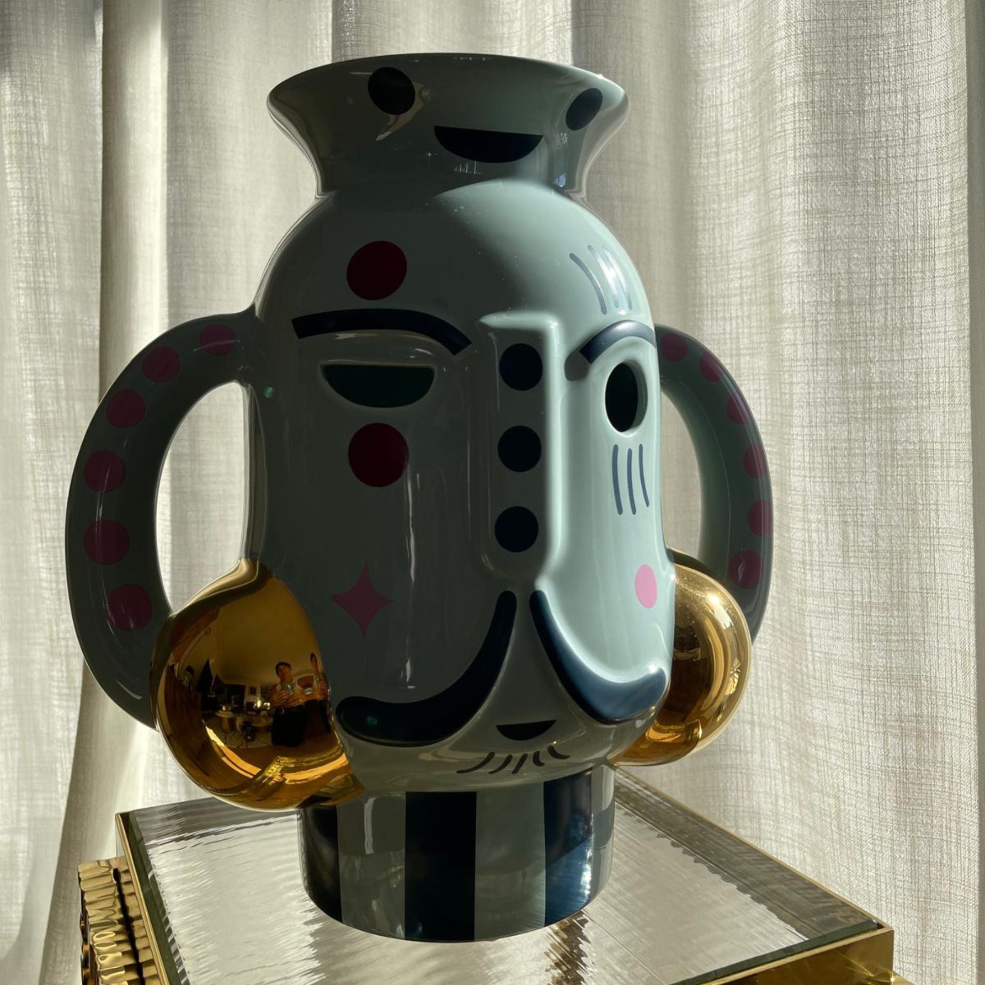 King Vase in Glossy Vintage Green with Graphic Baile