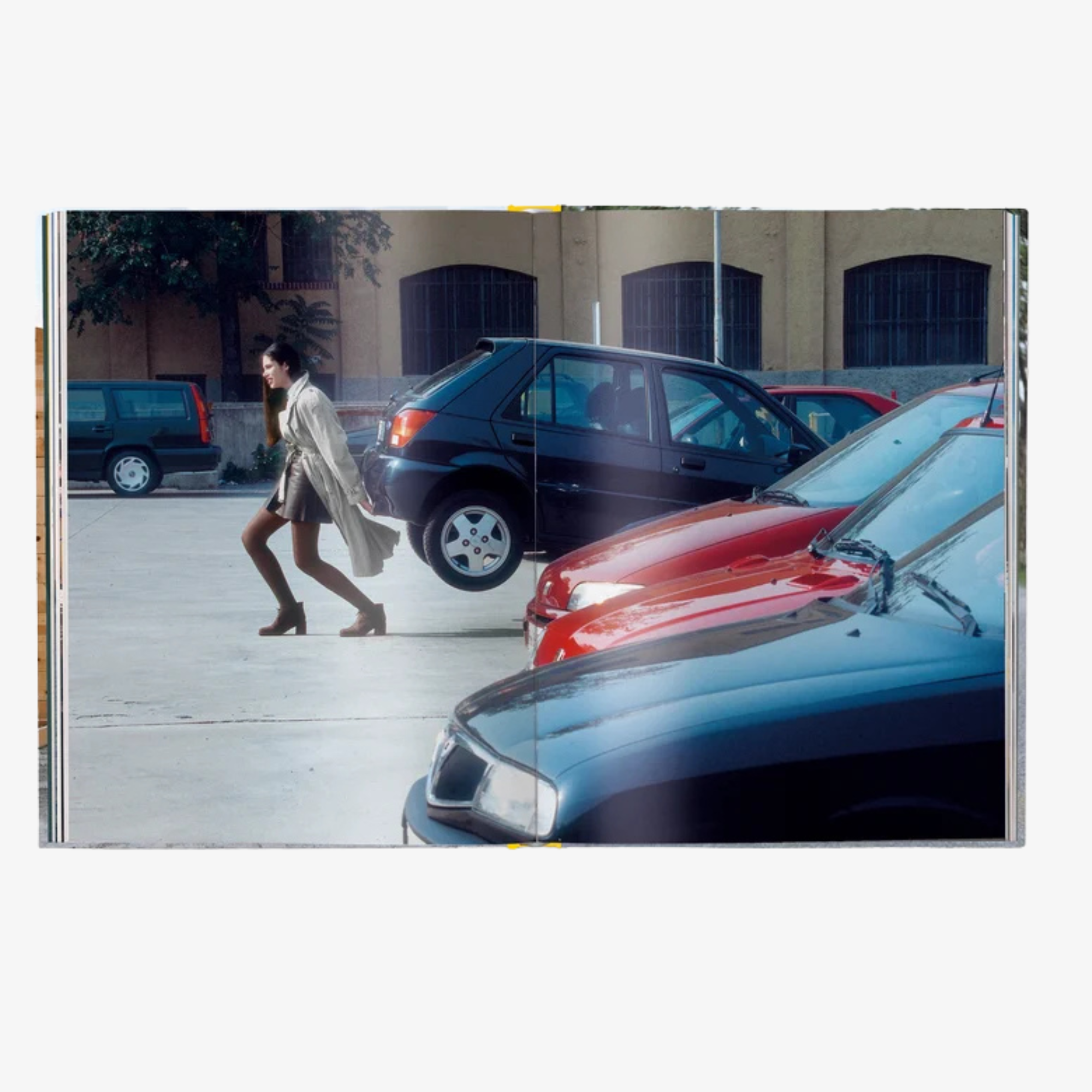 Elliott Erwitt's Kolor: New Edition