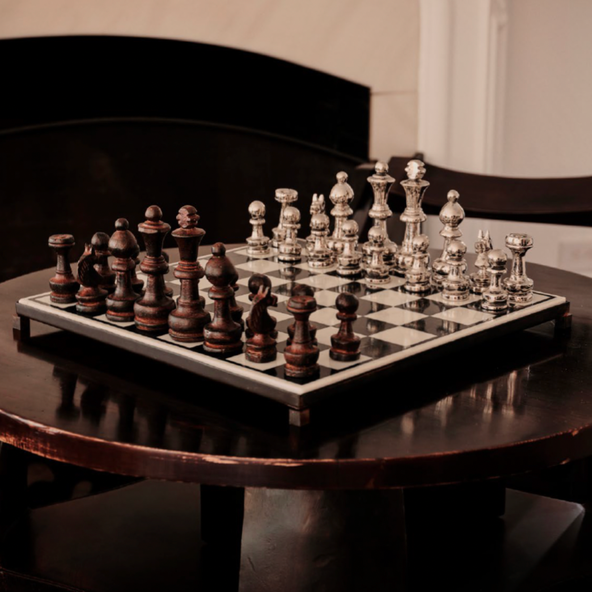 Checkmate Chess Set
