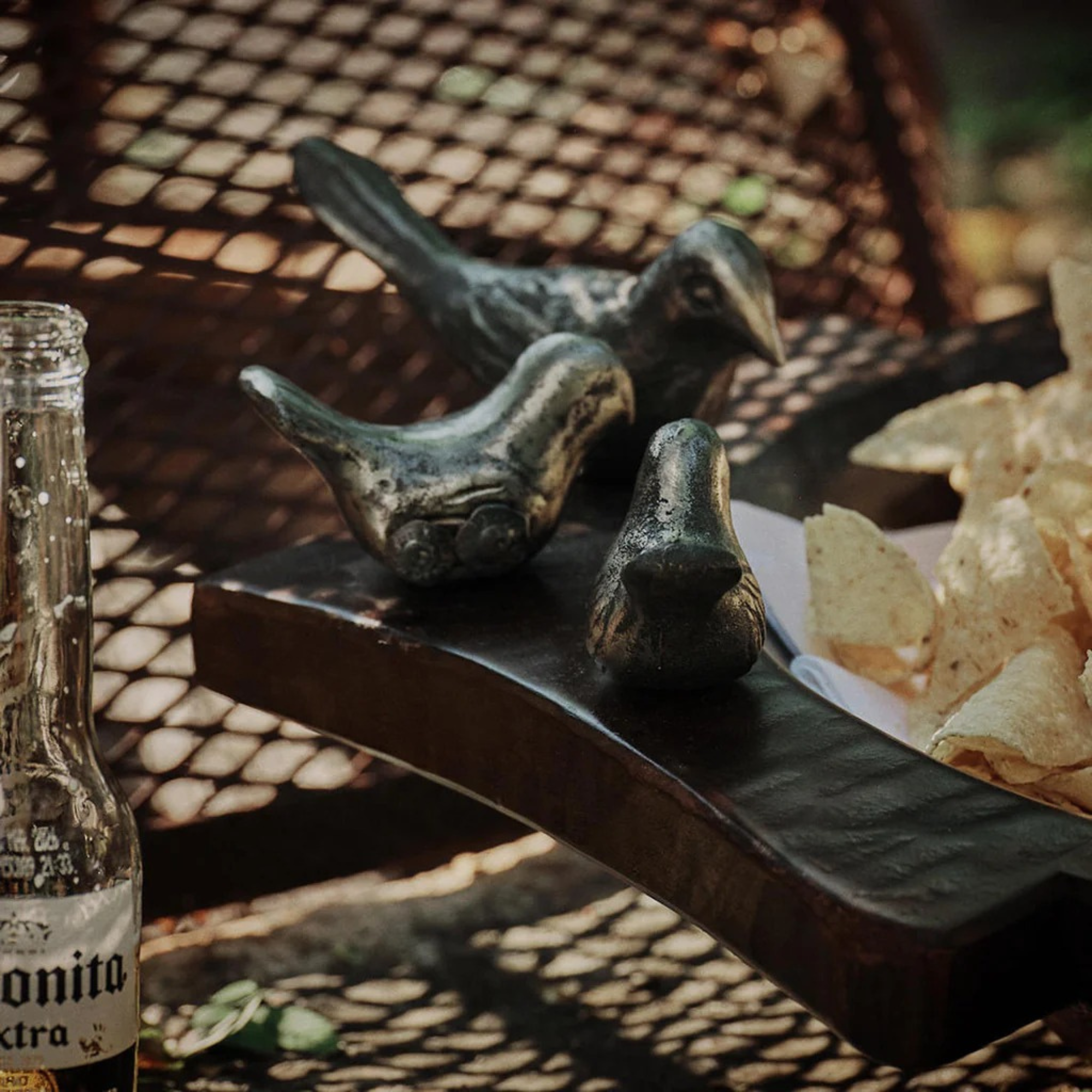 Familia D’ Seis Pajaros Bowl