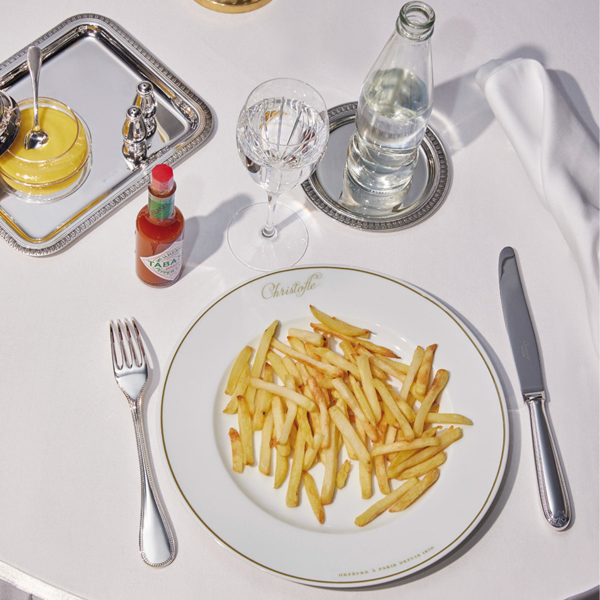 Perles 36-Piece Stainless Steel Flatware Set with Chest