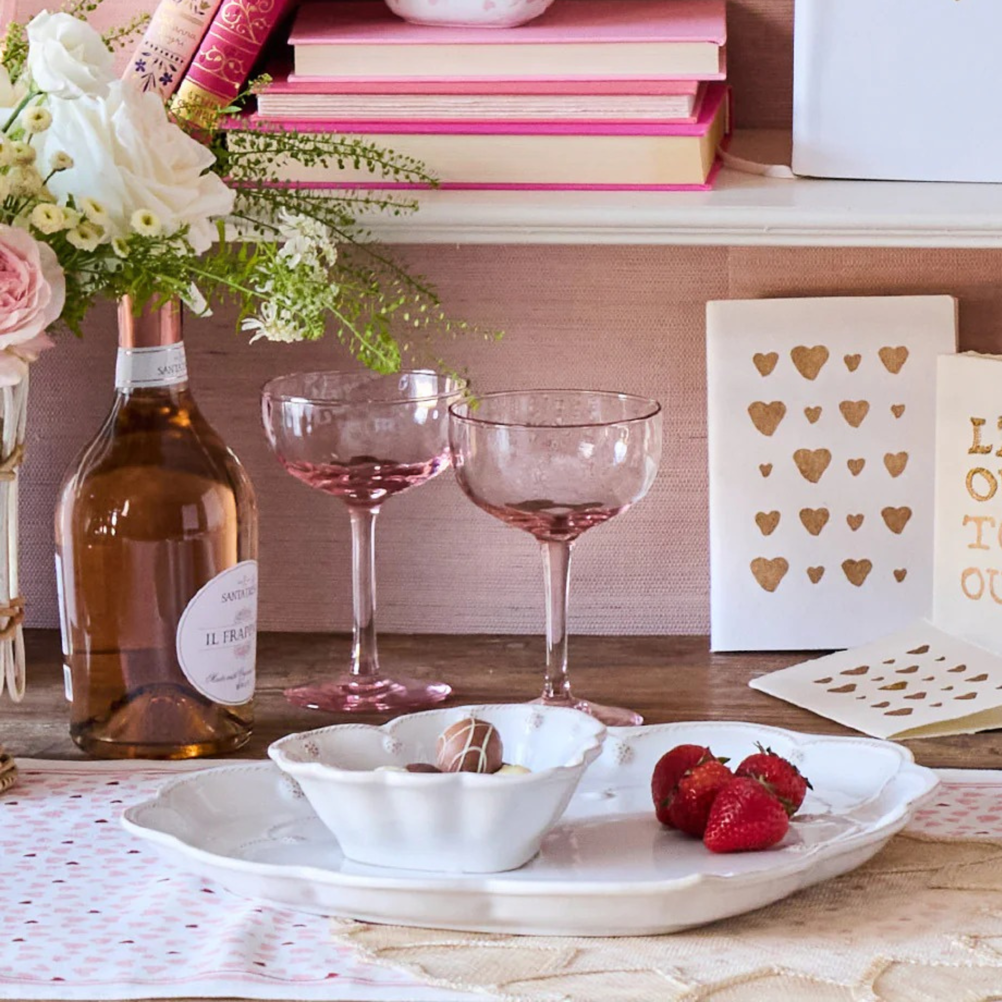 Berry & Thread 6.5" Heart Bowl - Whitewash