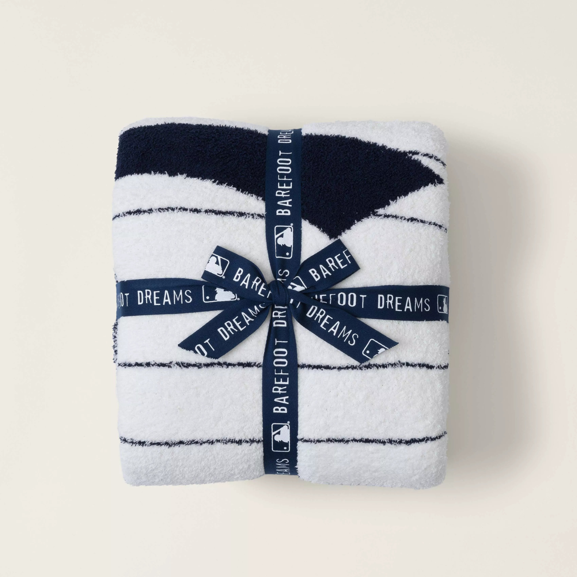 CozyChic New York Yankees Throw