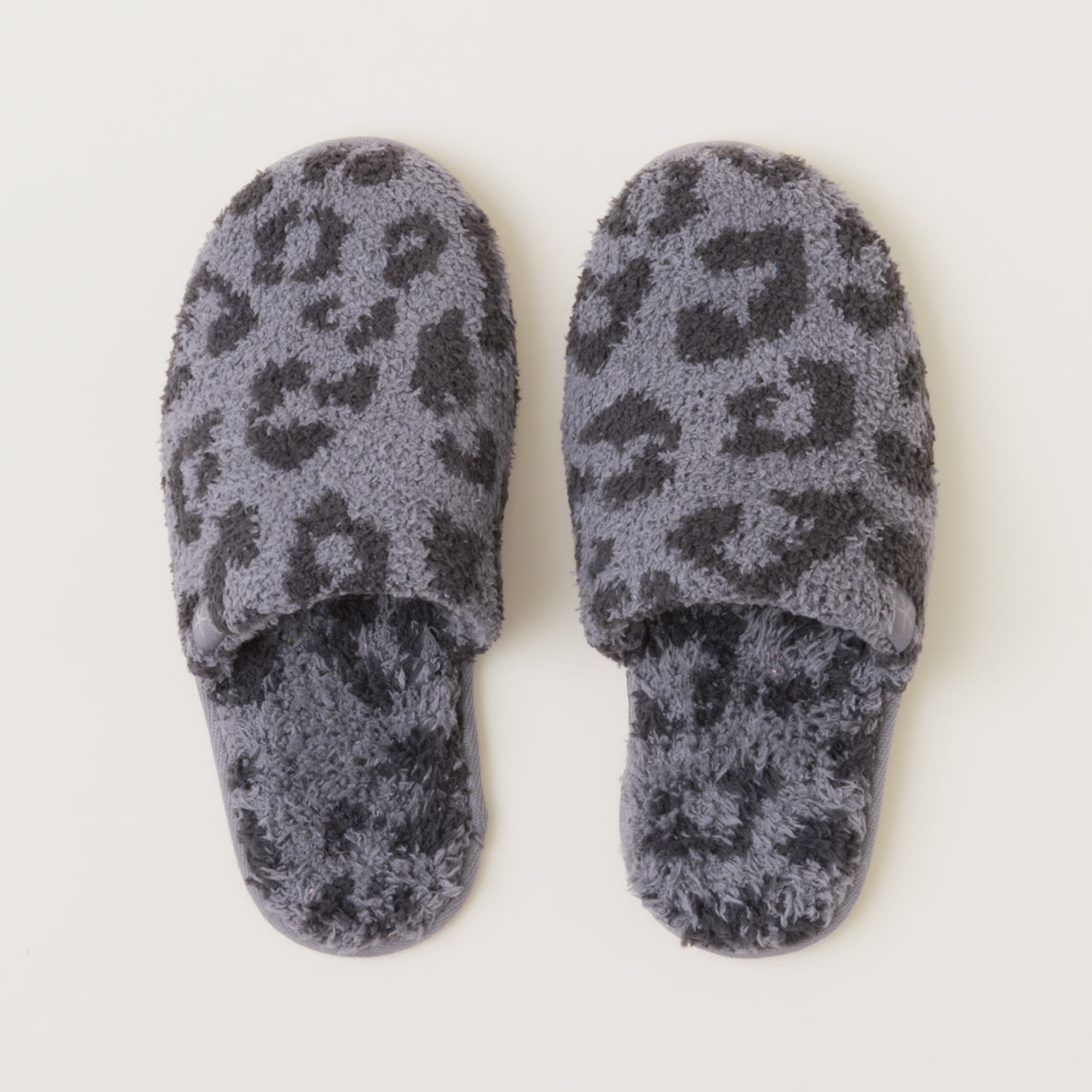 #color_Graphite/Carbon | CozyChic Barefoot in the Wild Slippers