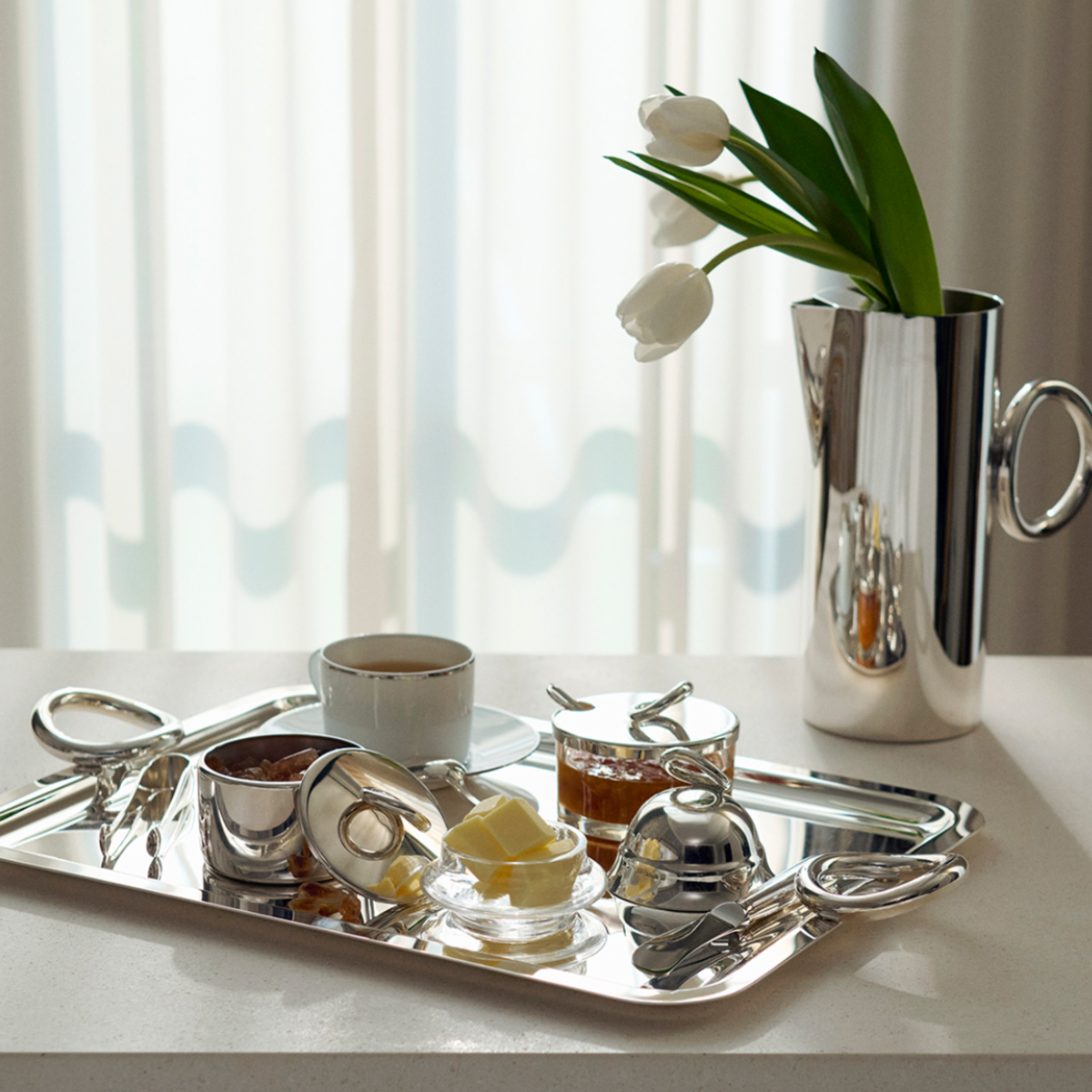 Christofle Vertigo Silver-Plated Tray | Maison & Tavola
