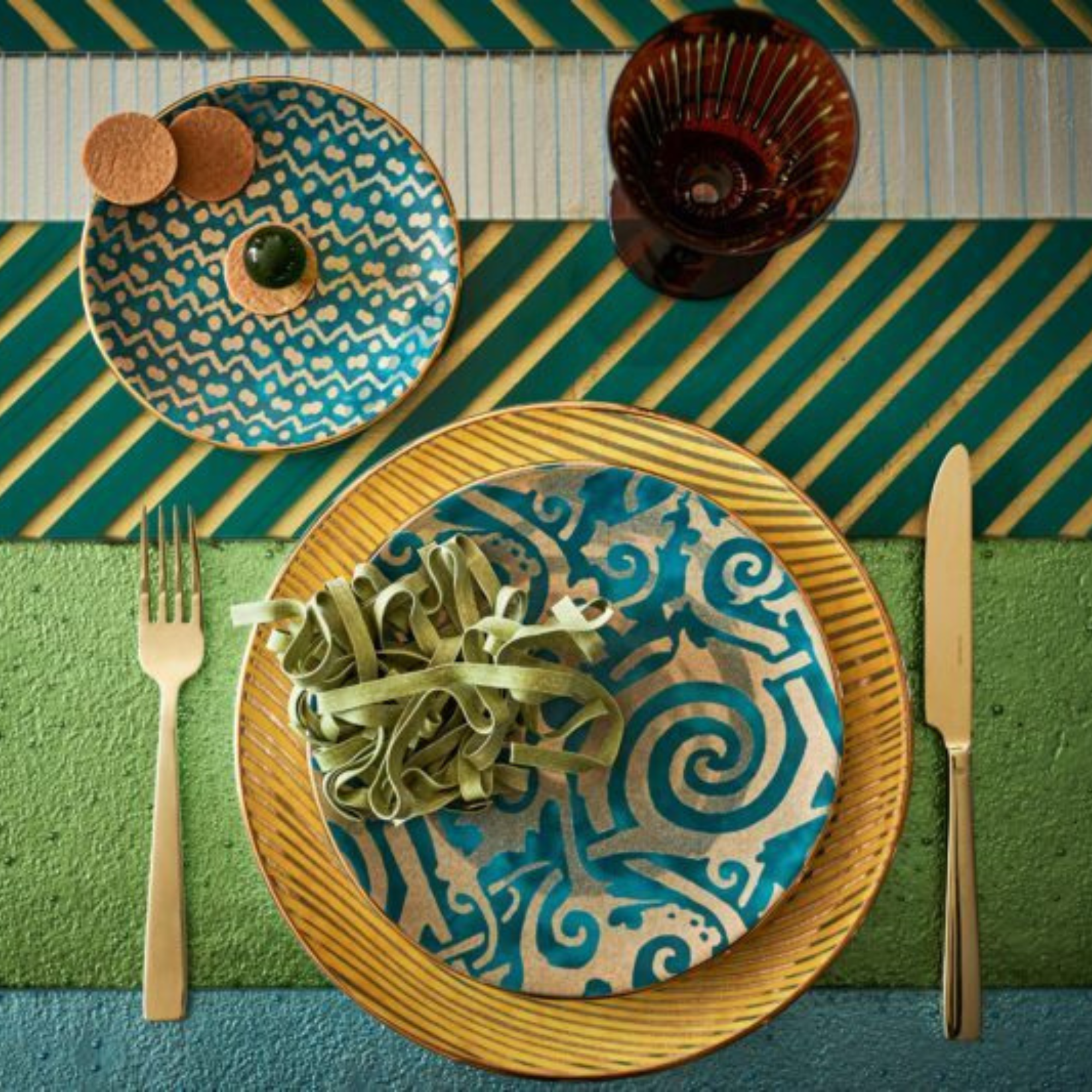 Fortuny Assorted Dessert Plates - Set of 4 : 1 Green, 1 Teal, 1 Gold, 1 Red