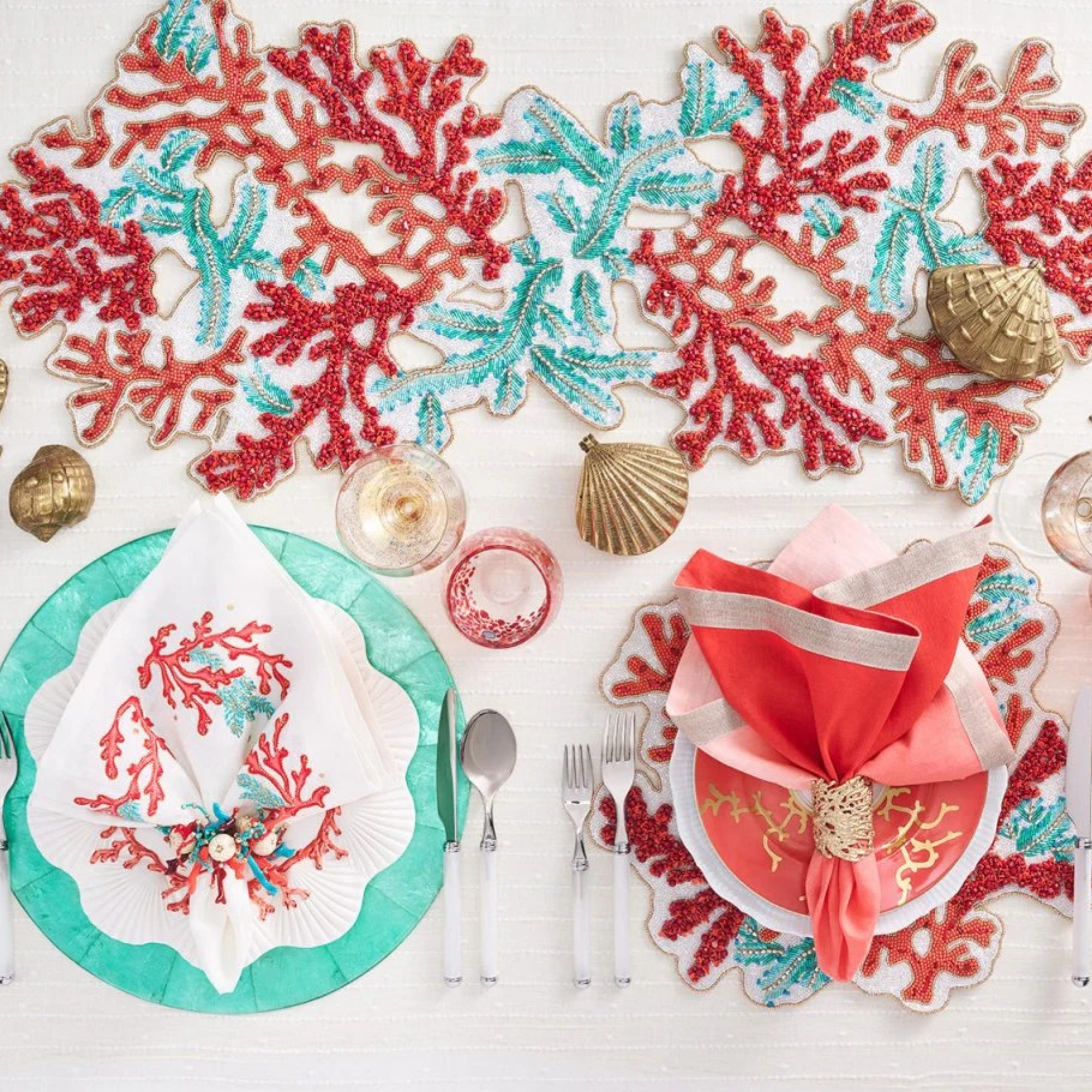 Coral Spray Runner in Coral & Turquoise