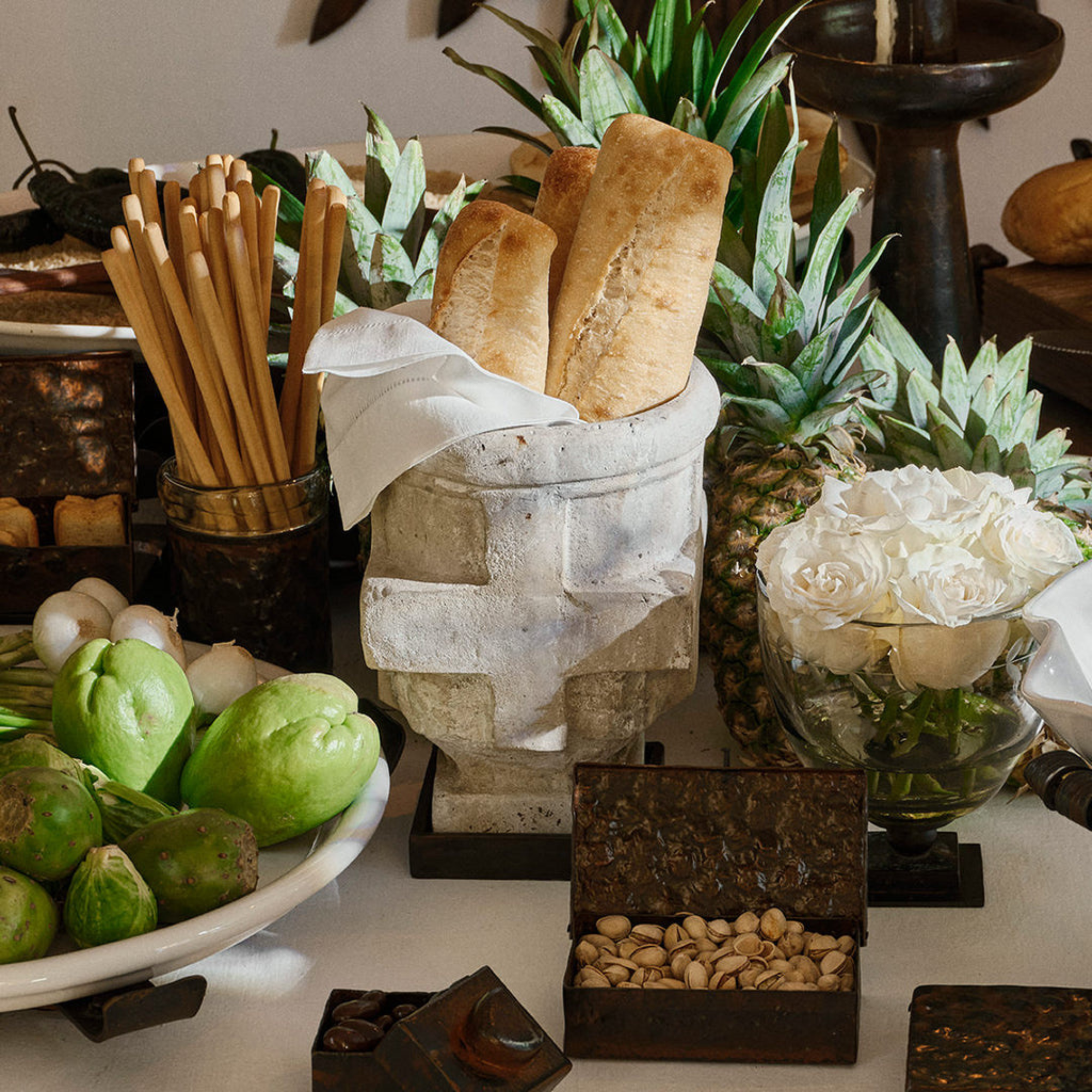 Flores y Fiestas Cross Vase