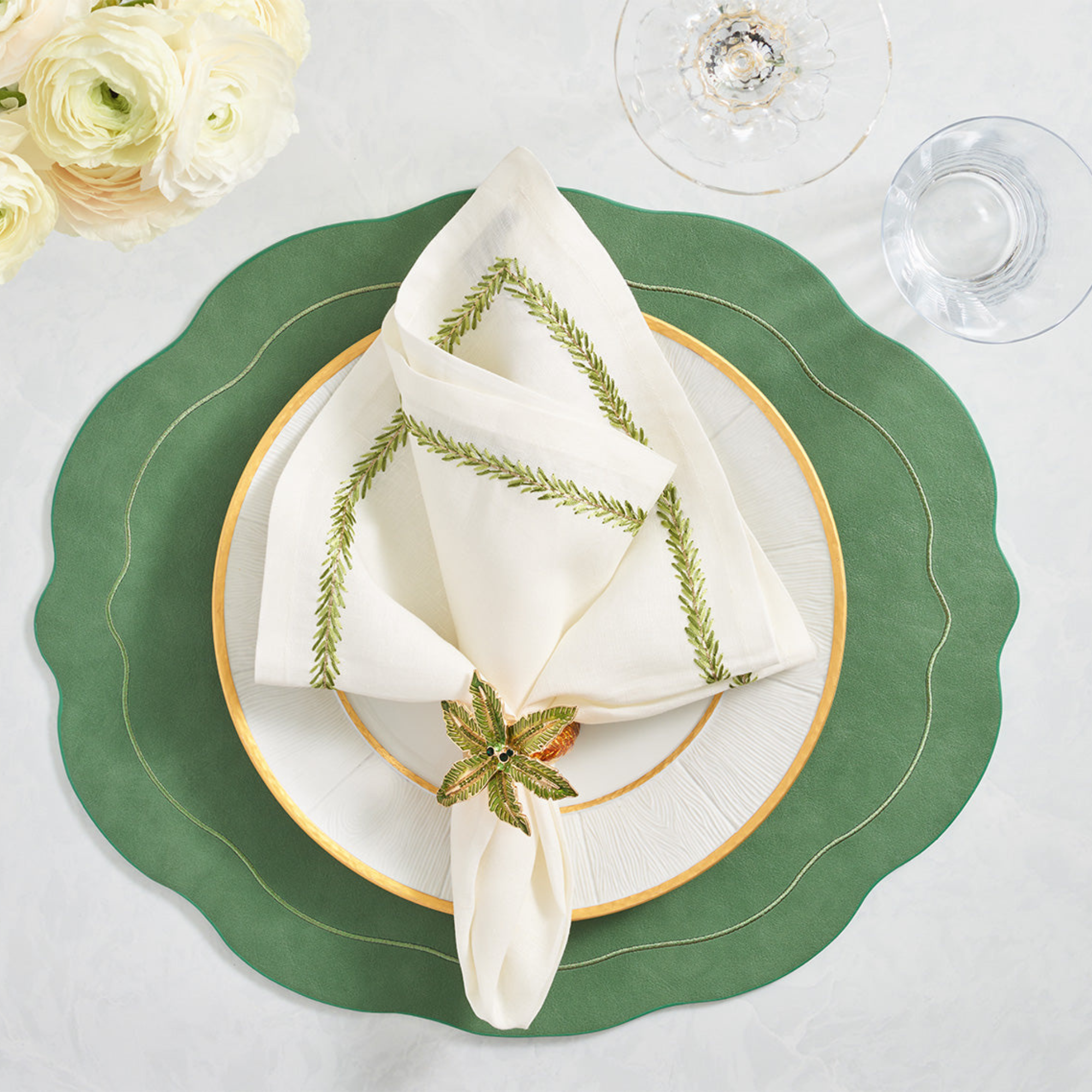 Jardin Napkins in White & Green - Set of 4