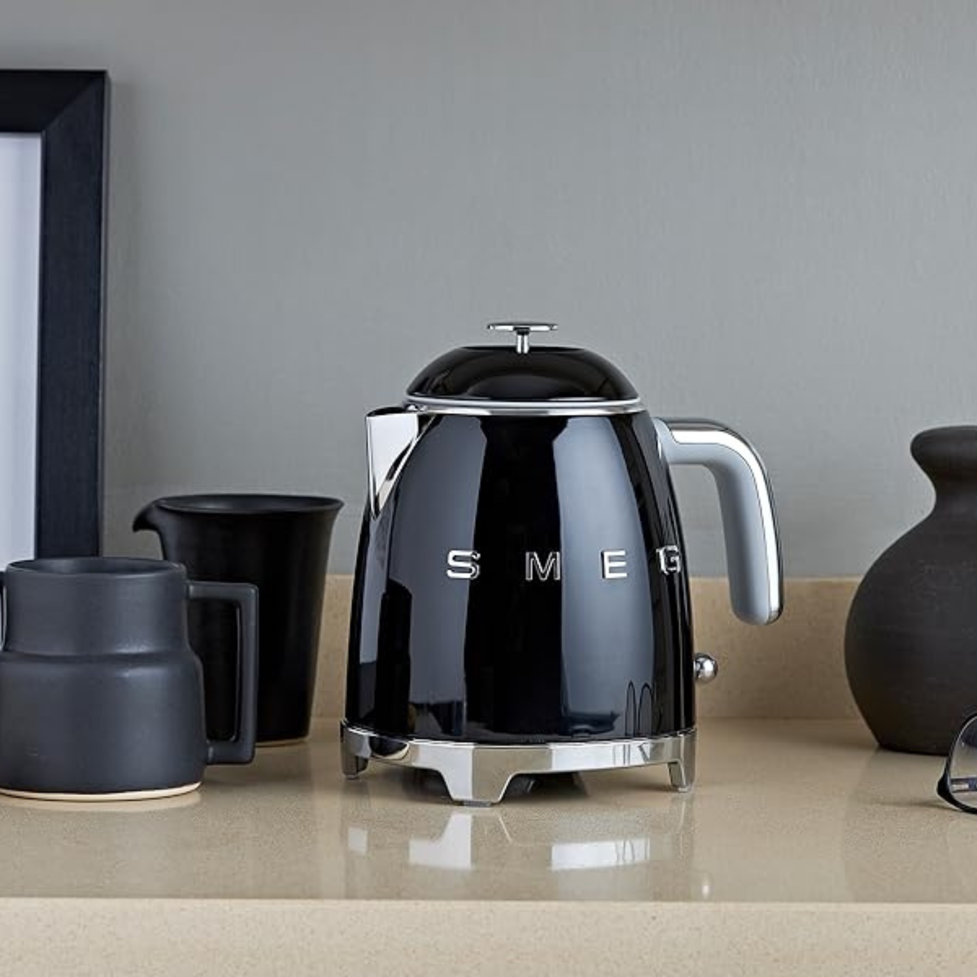 #color_Glossy Black | 50s Retro Style Electric Mini Kettle