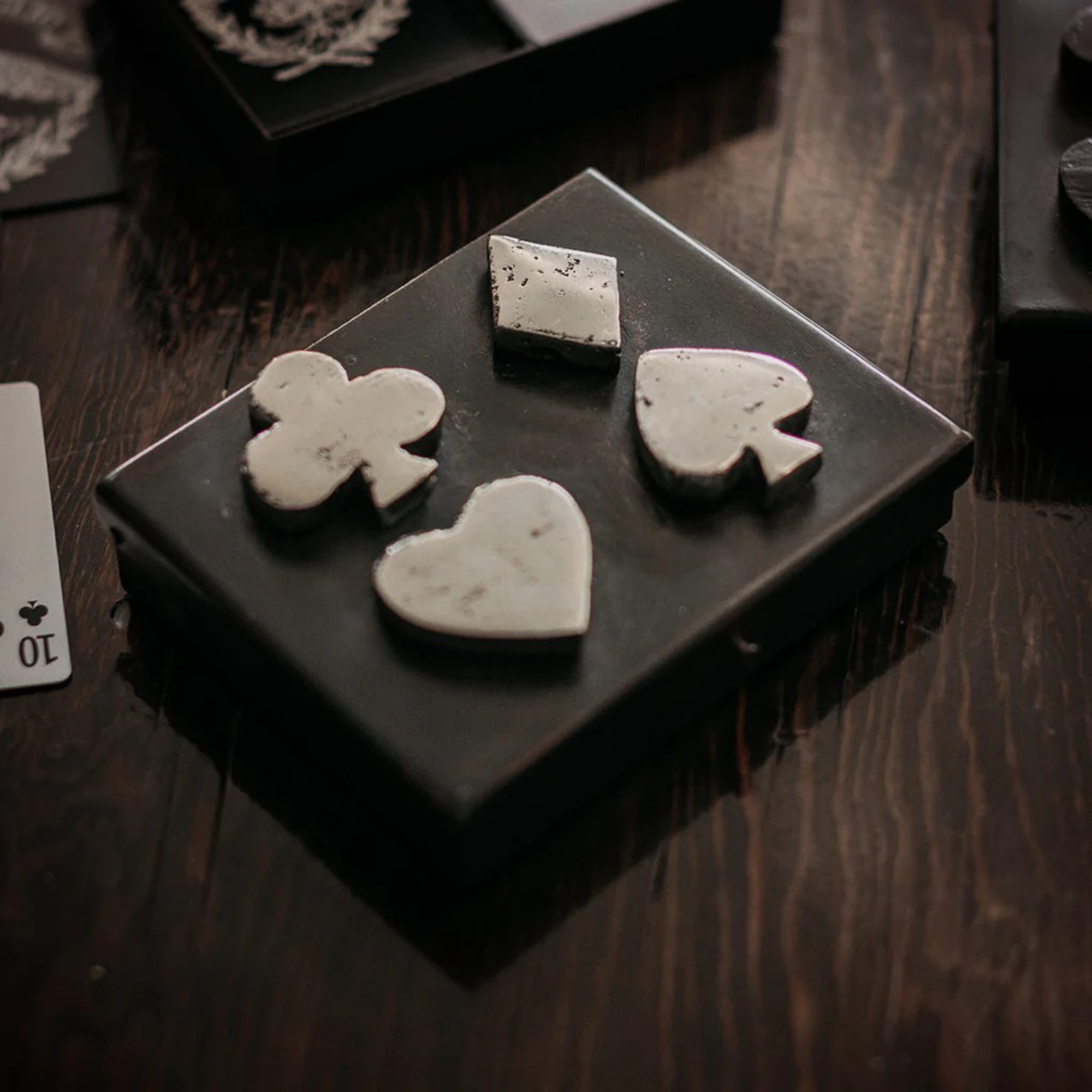 El Sorteo Card Box in Nickel