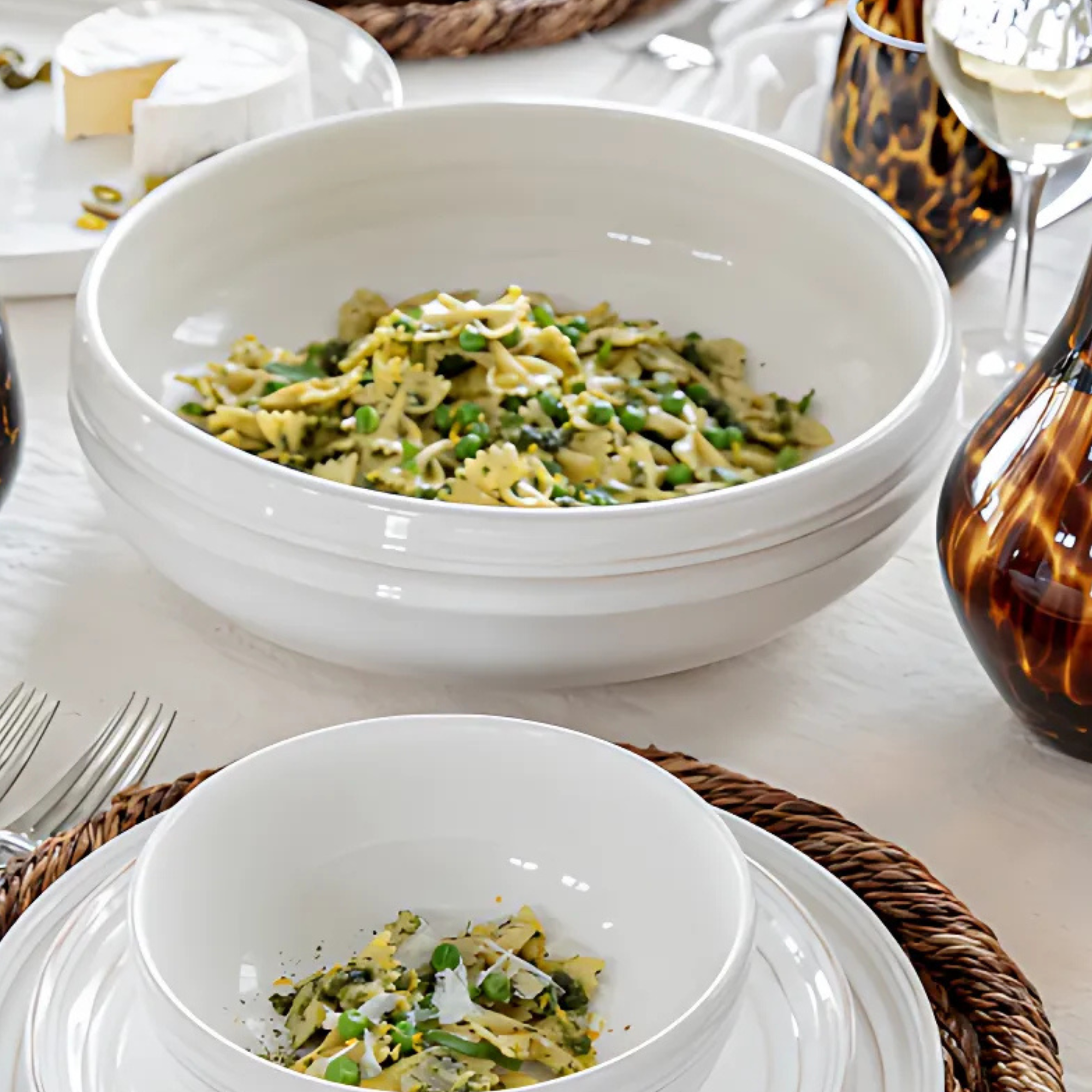 Bilbao Serving Bowl 12 in - Whitewash