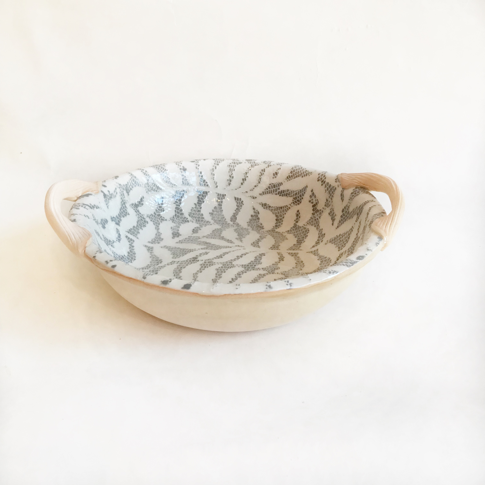 9" Vegetable Bowl with Handles