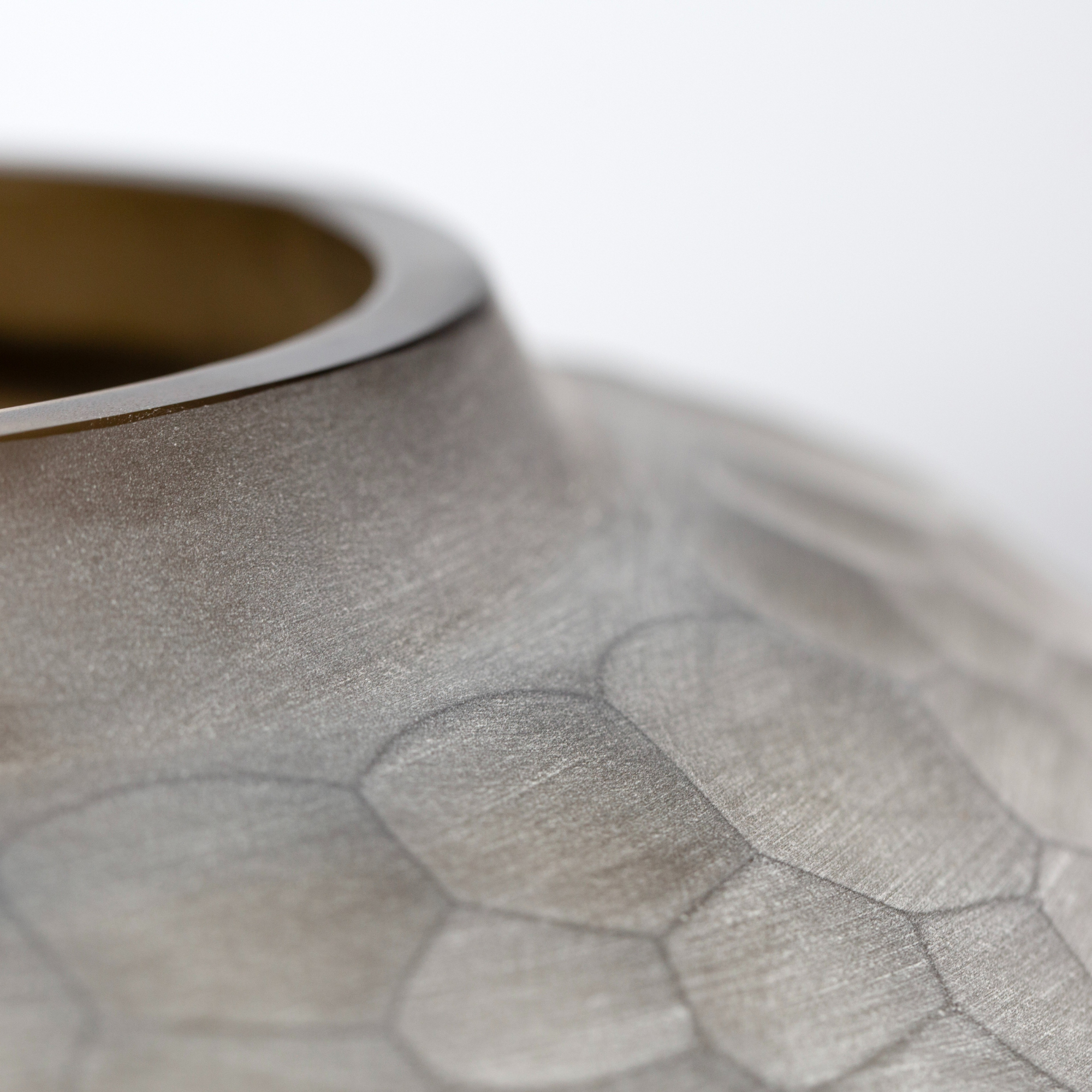 Bangui Vase - Clear Smokegrey