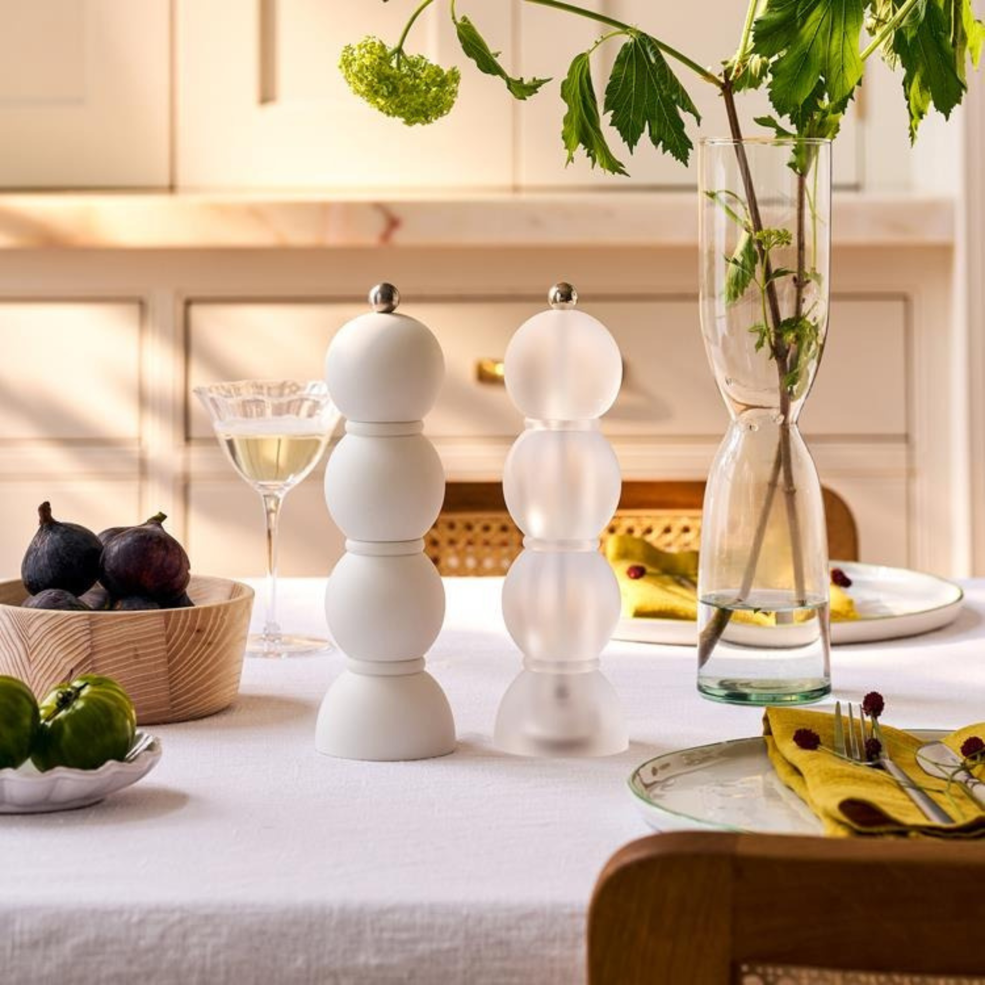 Scandi Bob Salt & Pepper Mill 9"