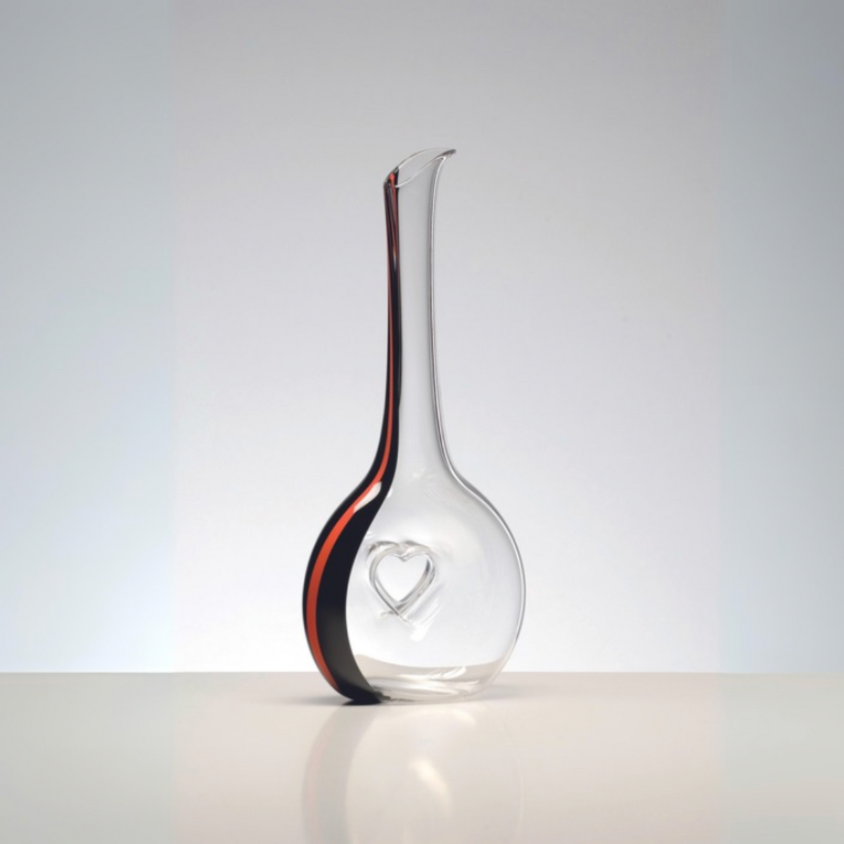 Black Tie Bliss Decanter in Red | Maison & Tavola