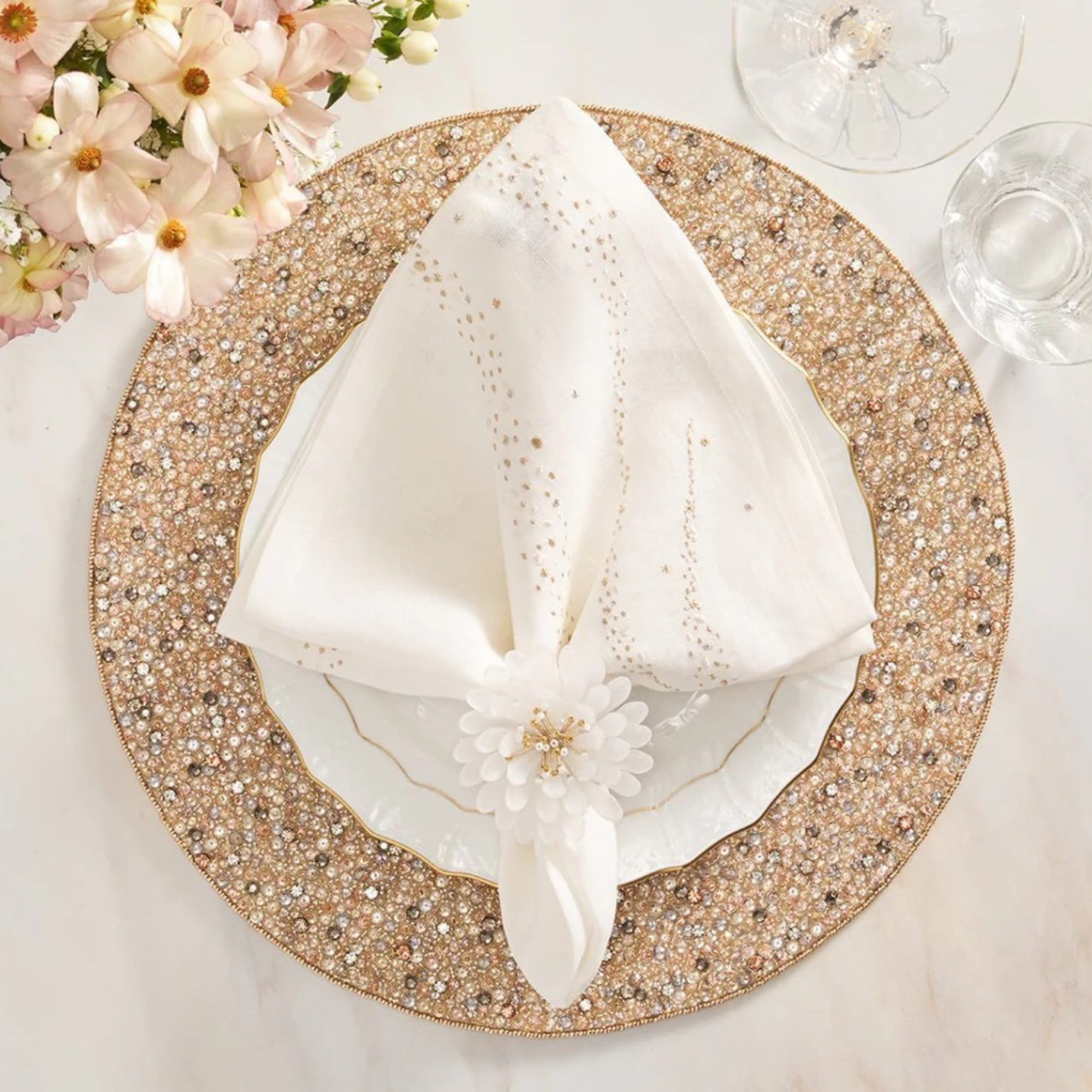 Cosmos Napkin Ring in White & Gold - Set of 4