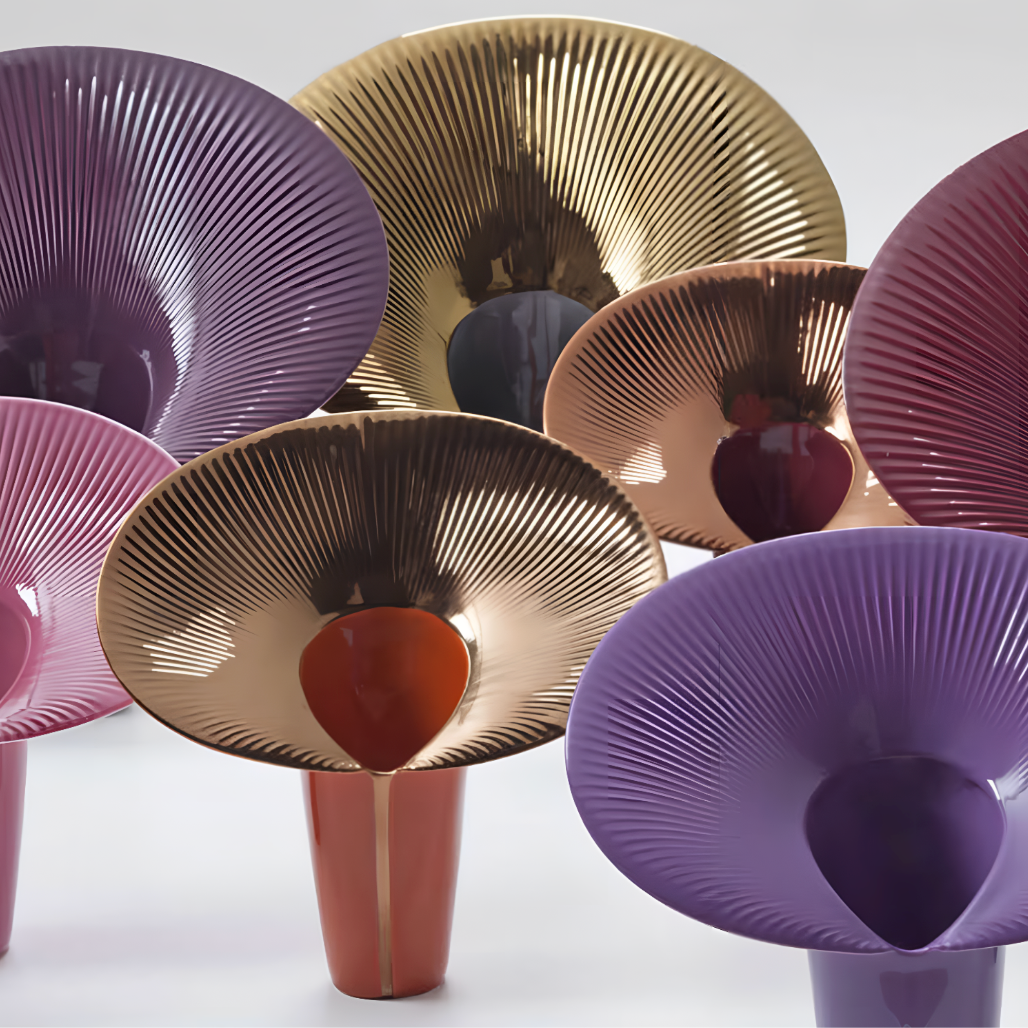 Fusca 13" Vase in Glossy Copper & Khaki