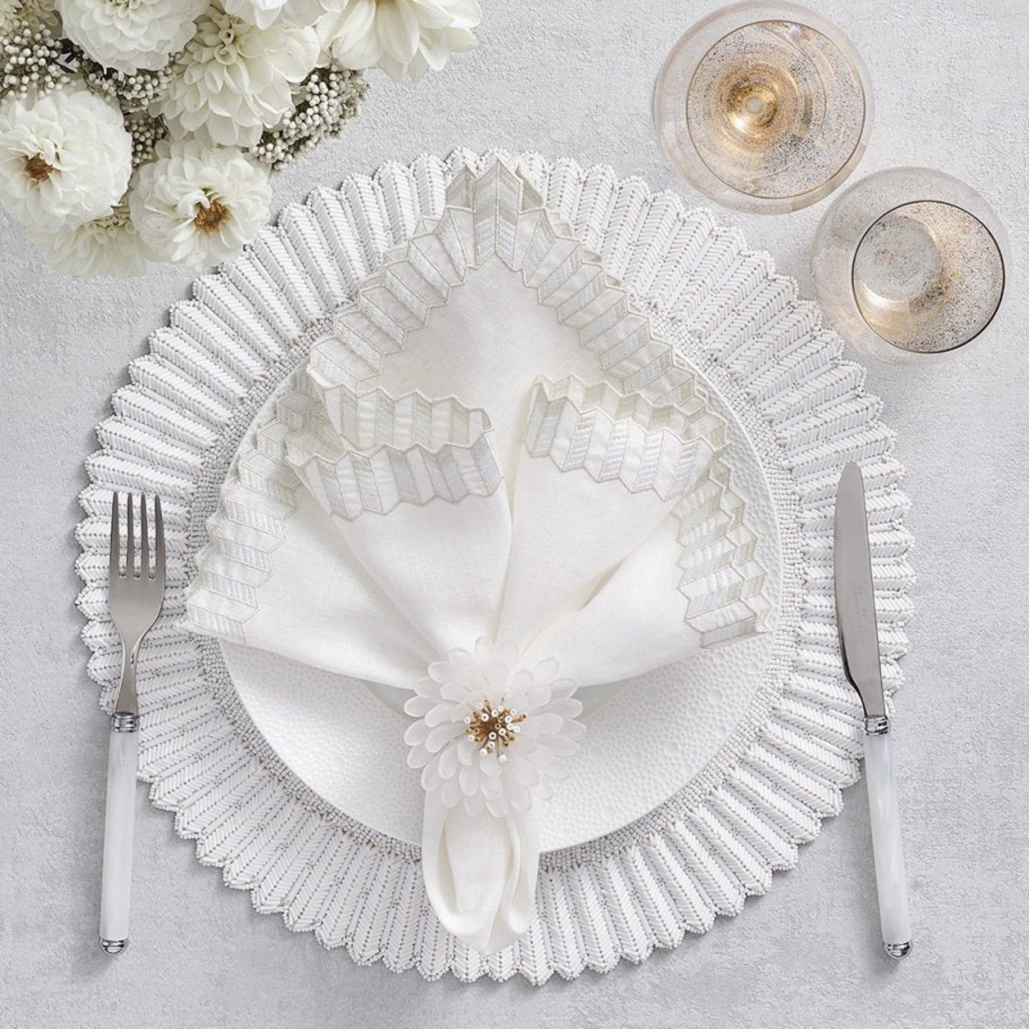 Lumina Napkin in White - Set of 4