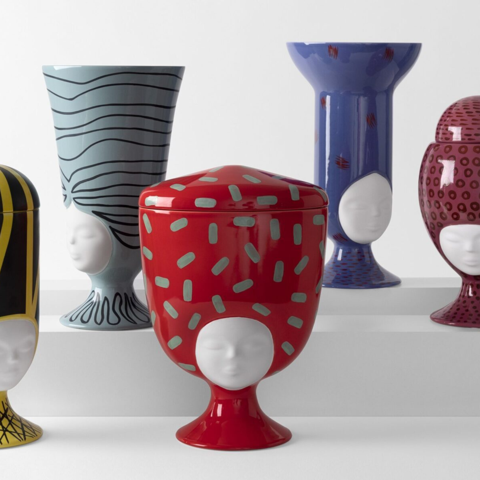 Sister Louise Madagascar Vase in Fire Red and Vintage Green