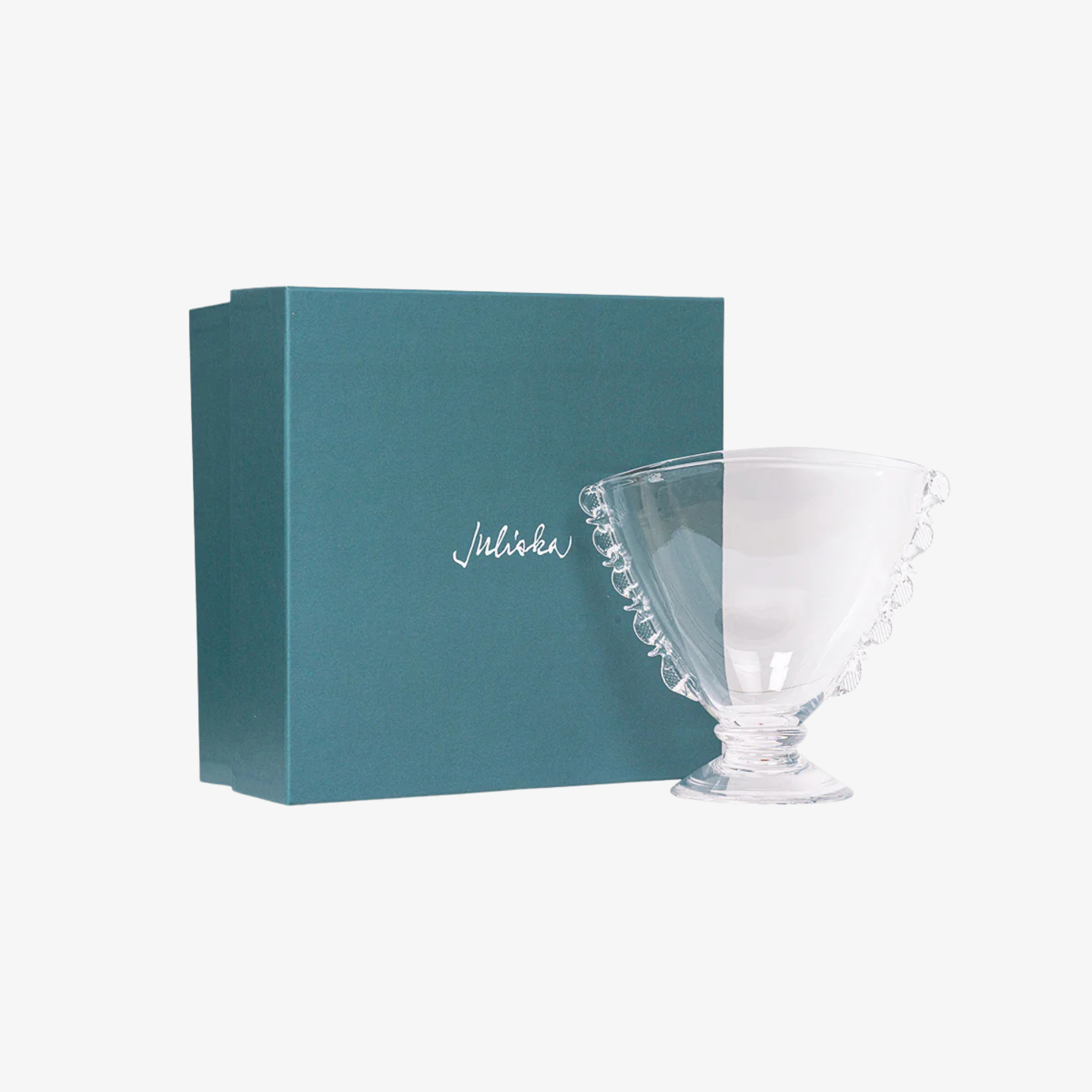 Harriet 9" Fan Vase