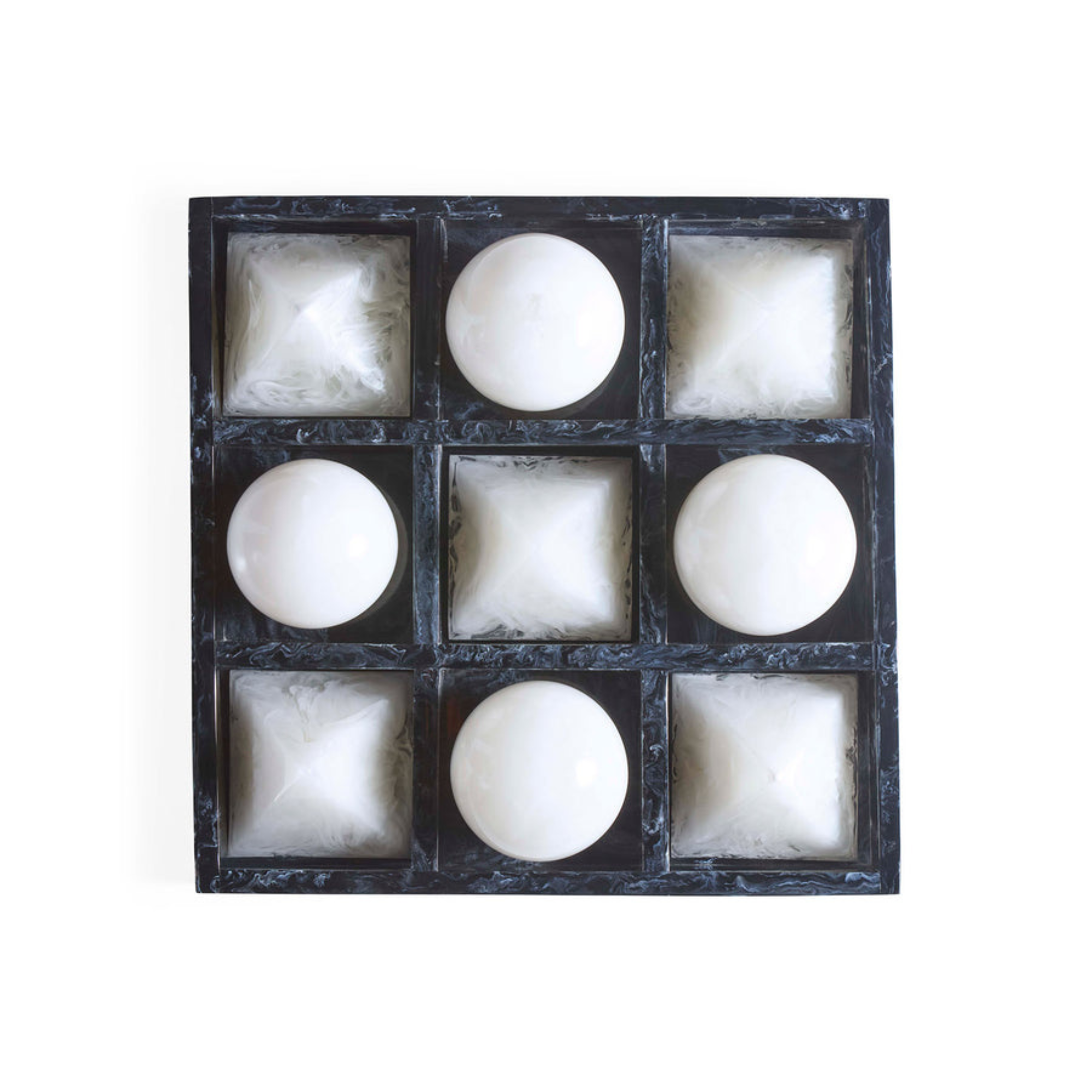 Como Black & White Tic-Tac-Toe Set