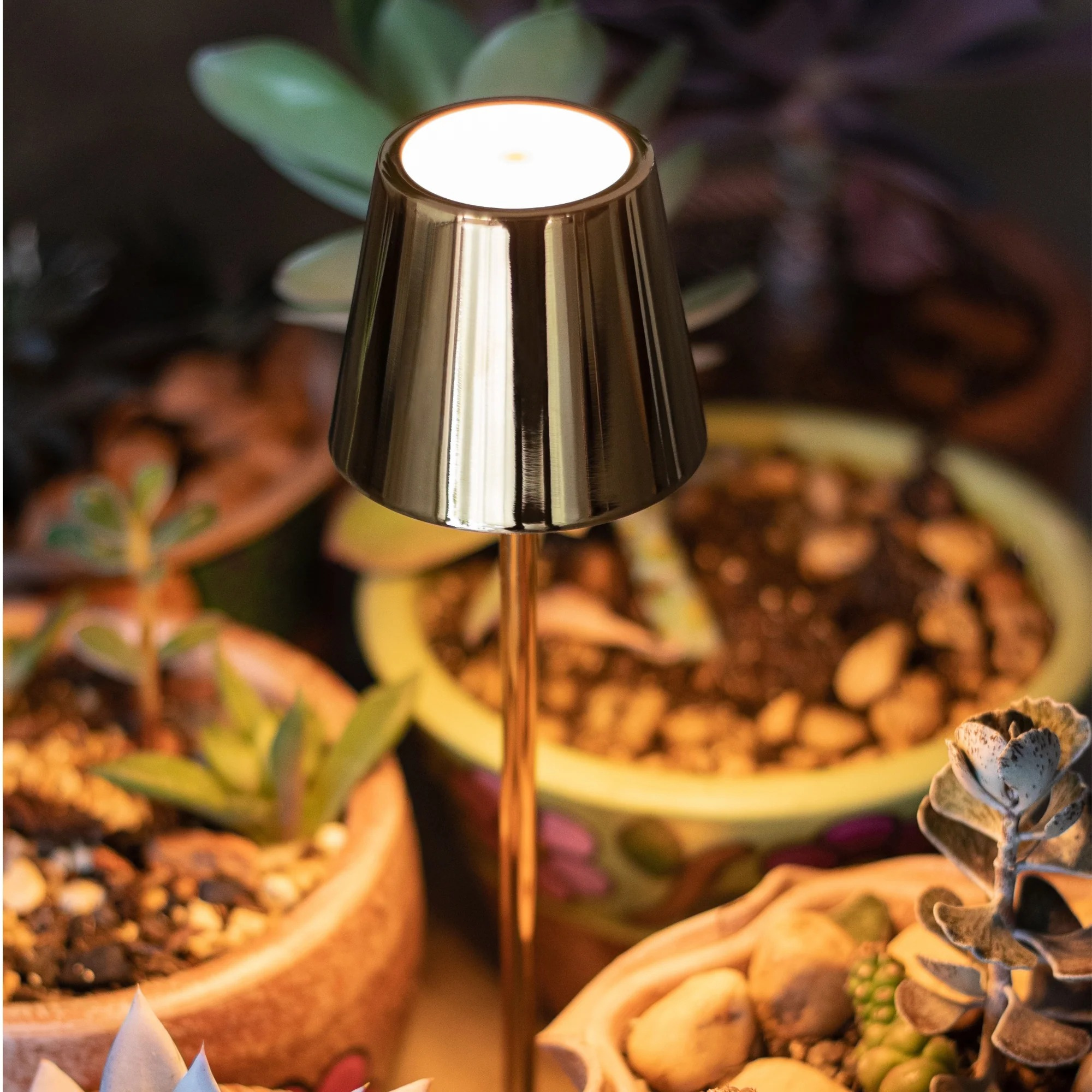 Poldina Pro Micro Glossy Table Lamp