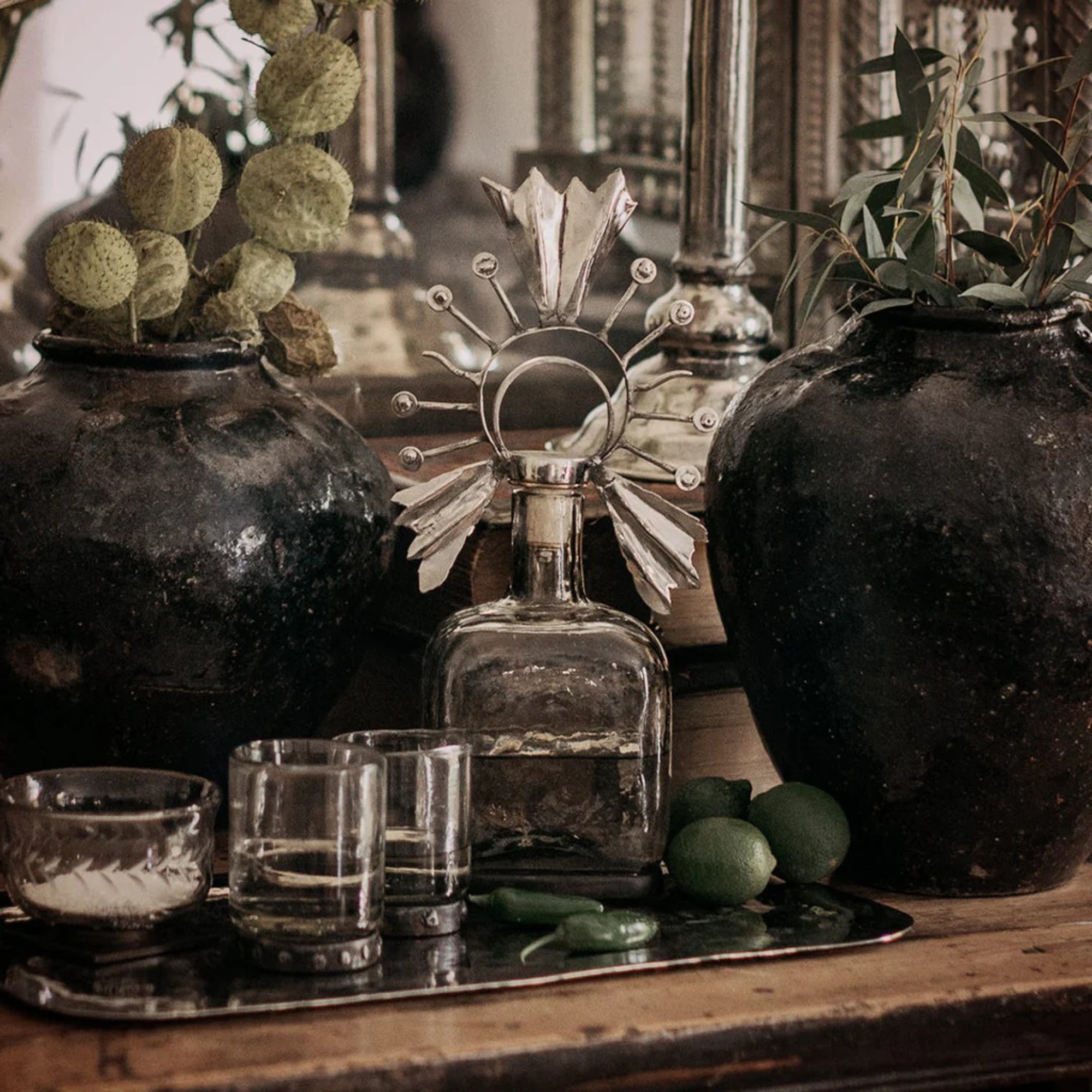 Corona D'Luz Decanter in Nickel