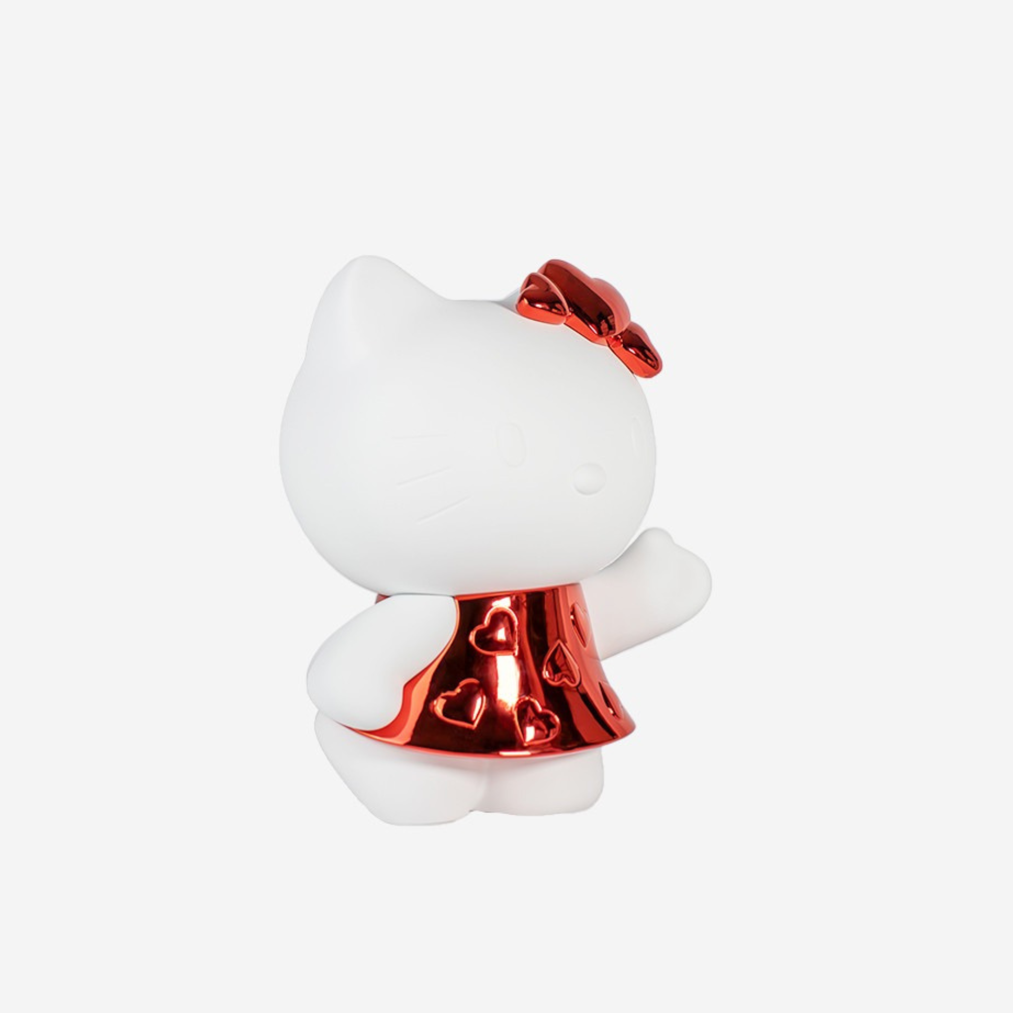 Hello Kitty Heart in Chromed Red