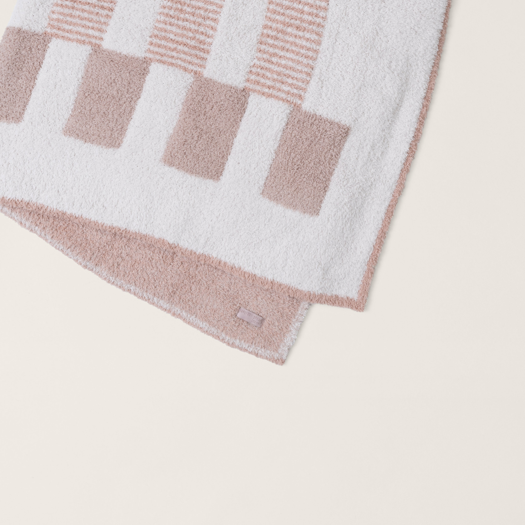 CozyChic Tile Check Throw