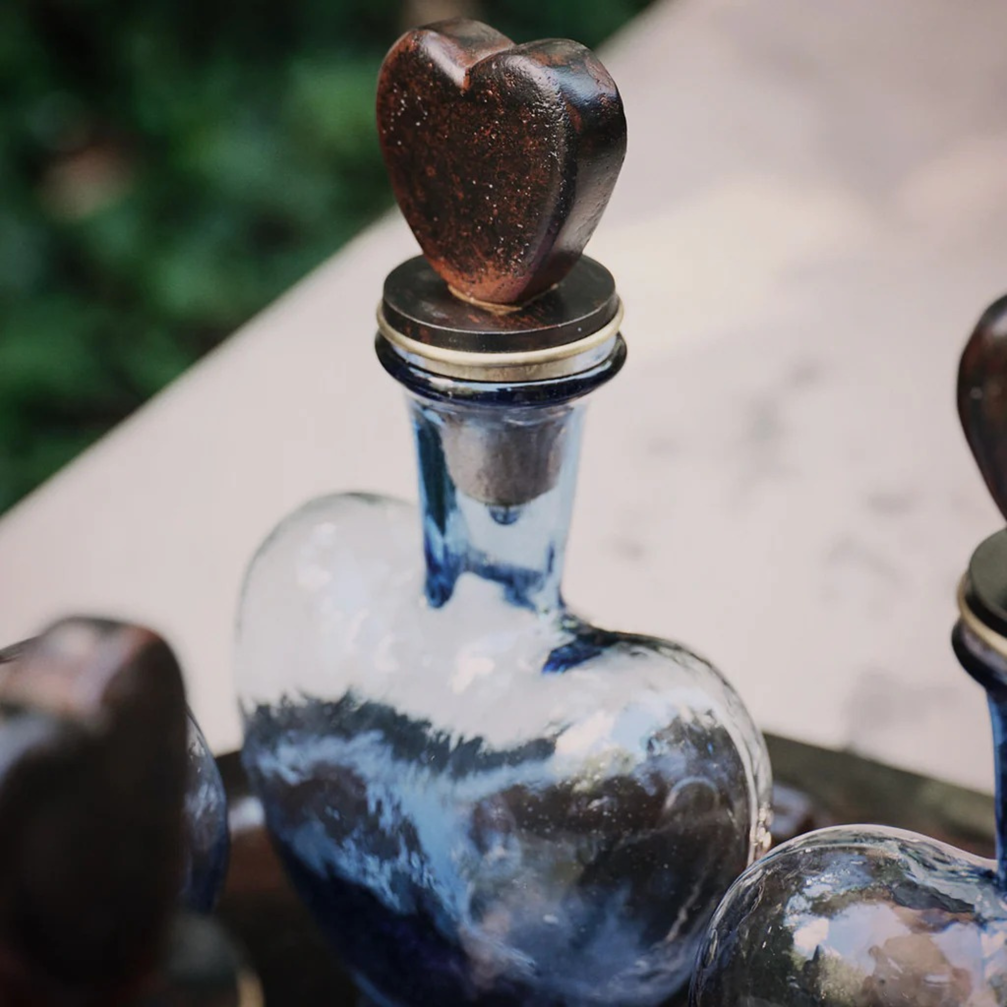 Dos Corazones Heart Decanter in Azure