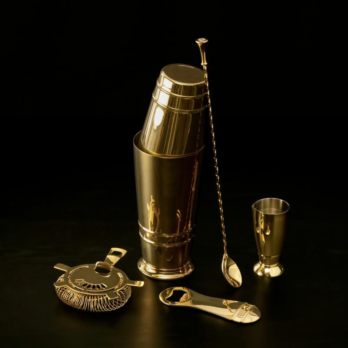 Crafthouse by Signature Bartender Essentials Kit - Gold