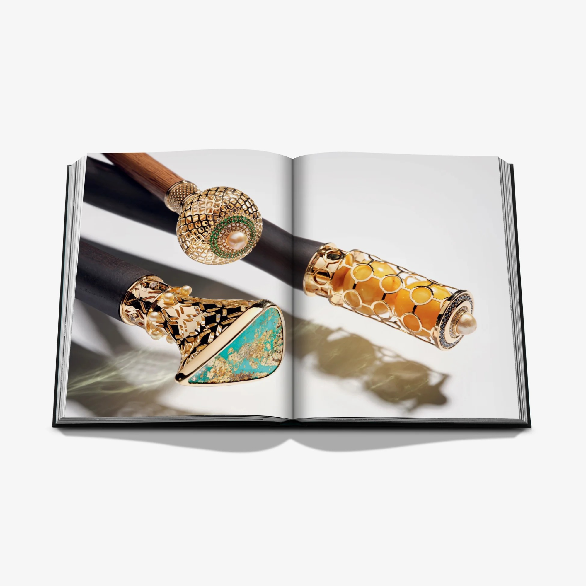 Bahrain Pearls: Treasures from the Land of Two Seas