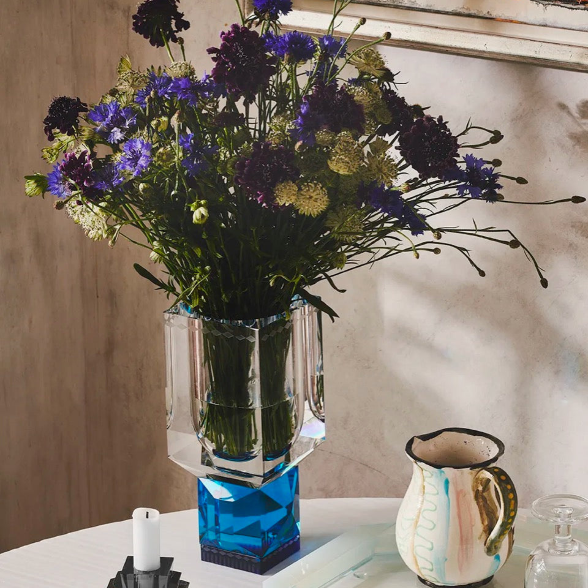 Ohio Vase in Azure