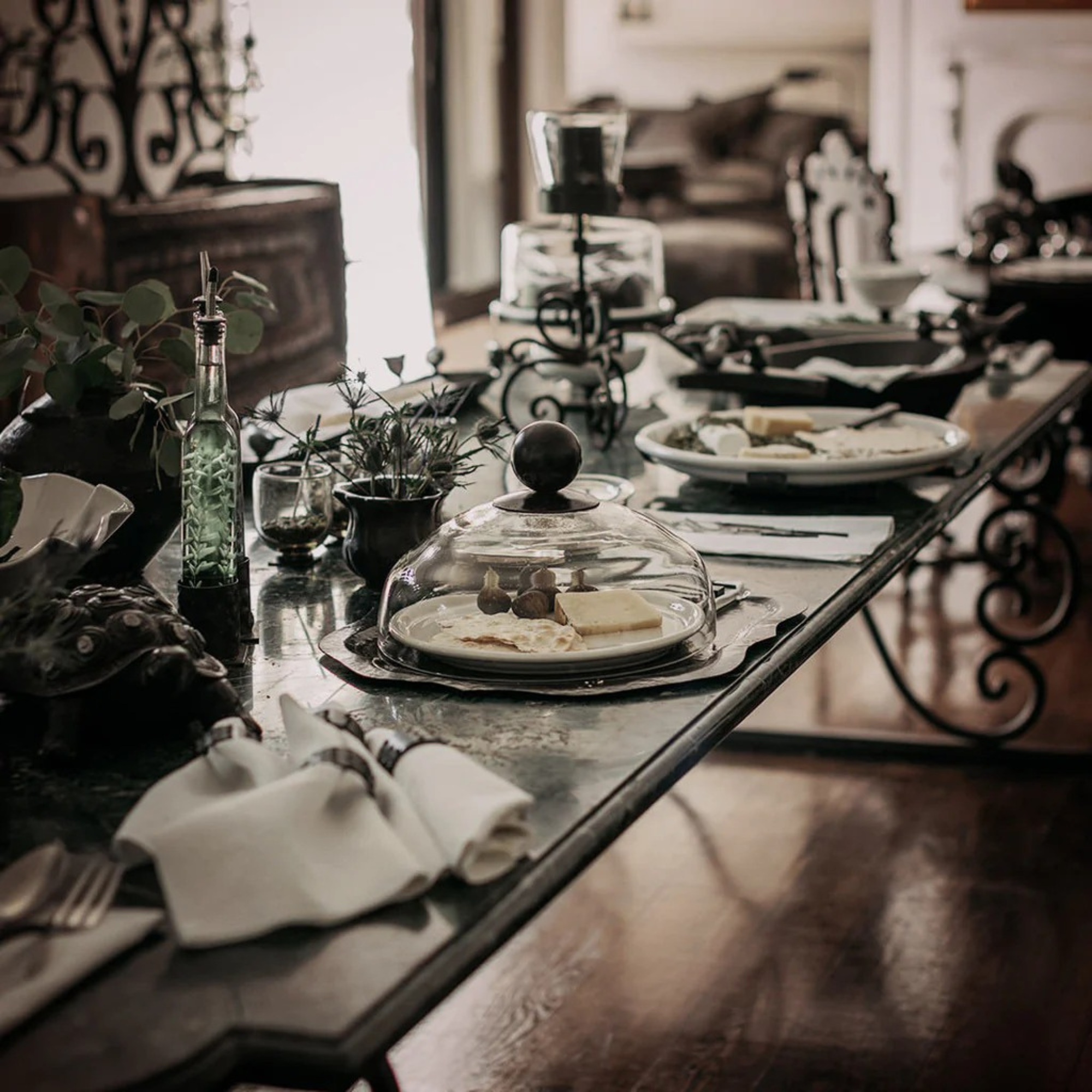 Quesera Con Plato Cheese Plate with Ceramic Plate