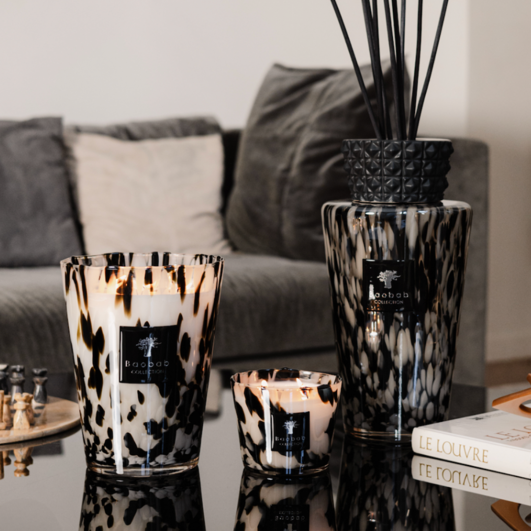 Black Pearls Scented Candle