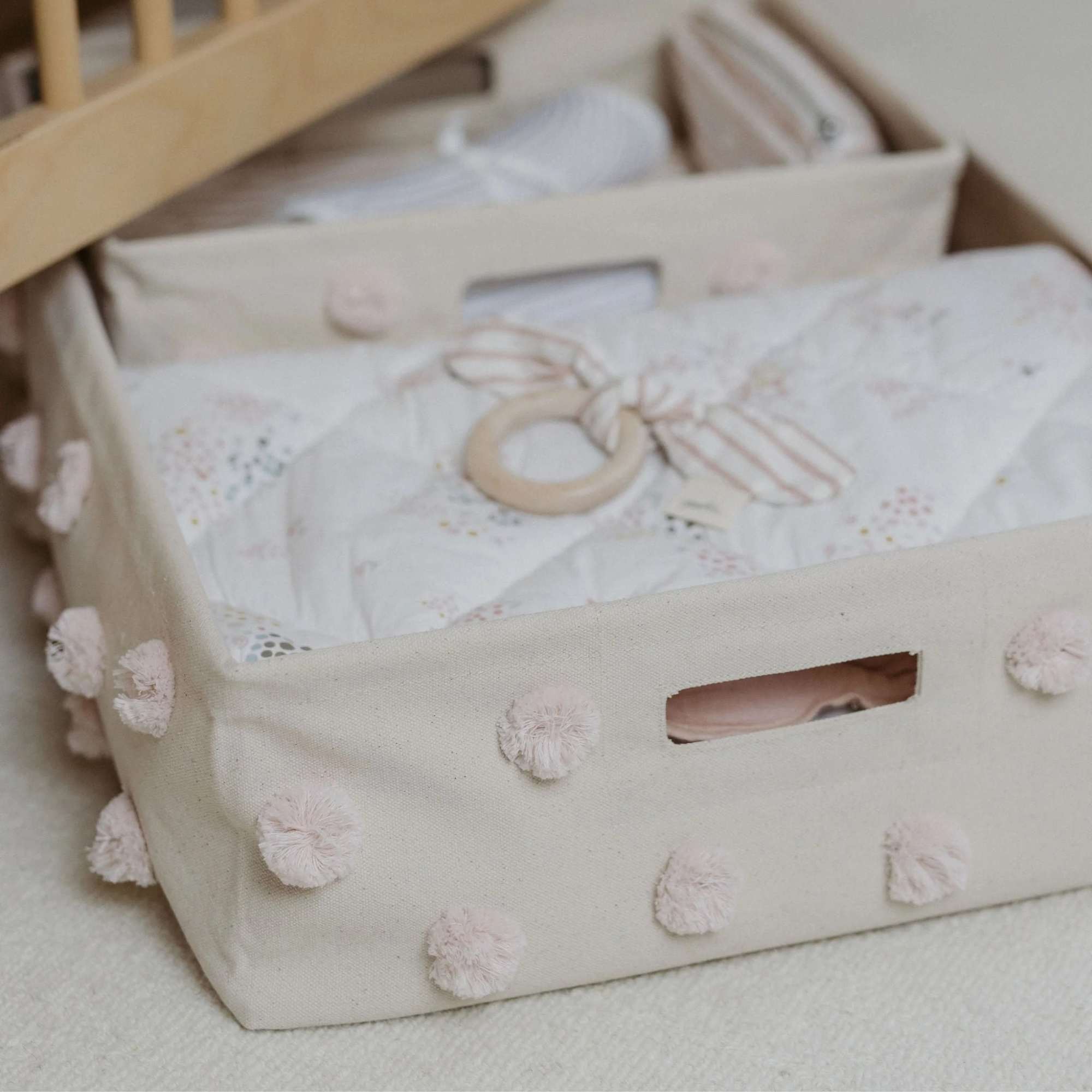 Pom Pom Basket Hideaway