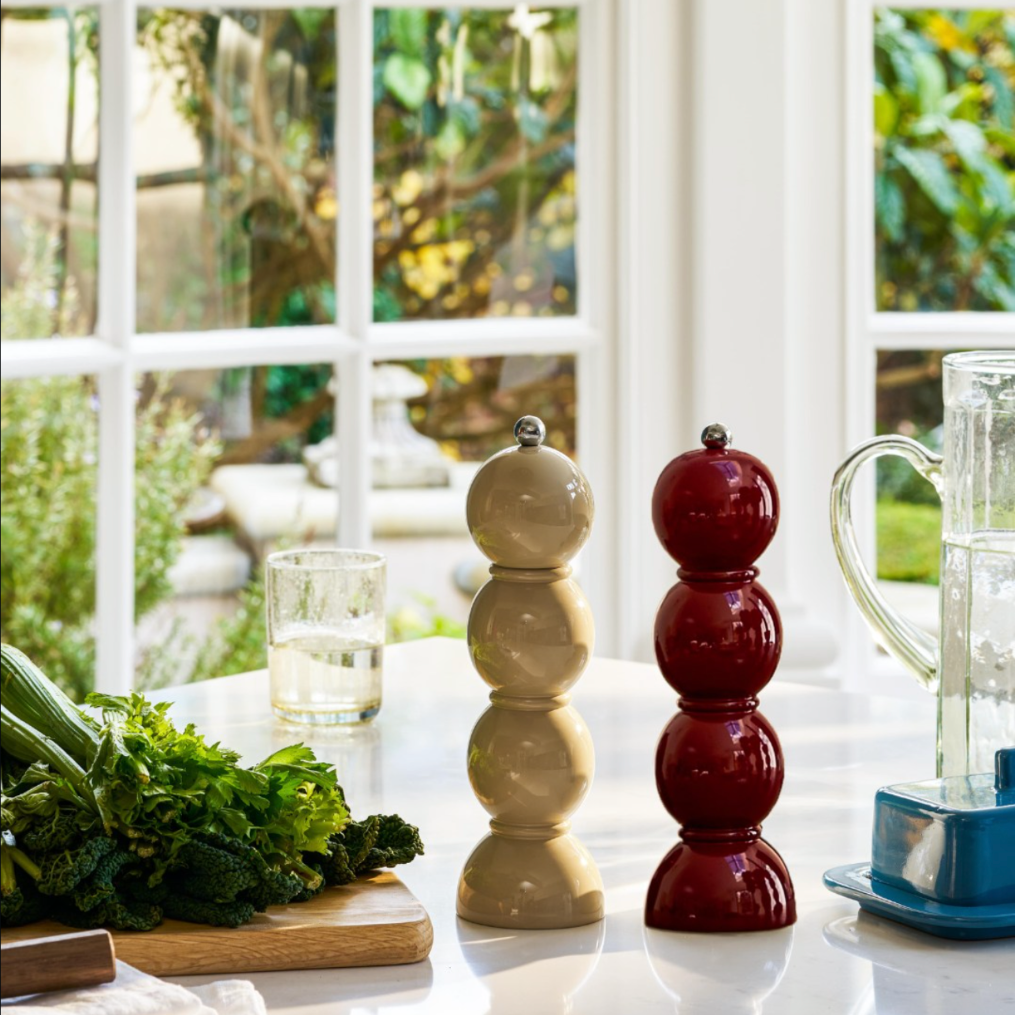 Lacquer Bobbin Salt or Pepper Mill Grinder