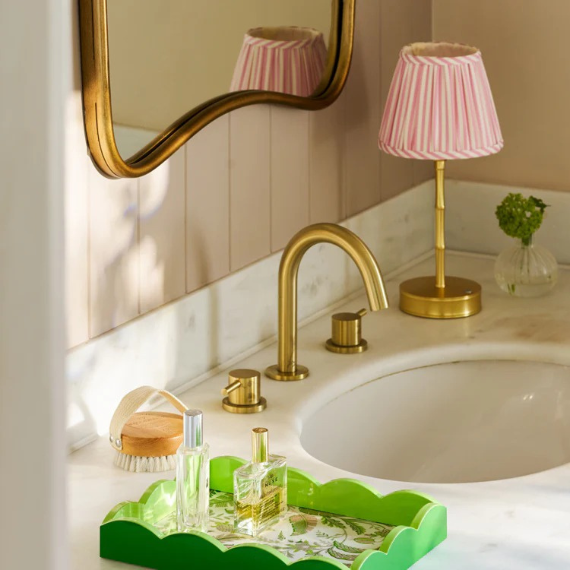 Palm Beach Lacquered Scallop Small Tray
