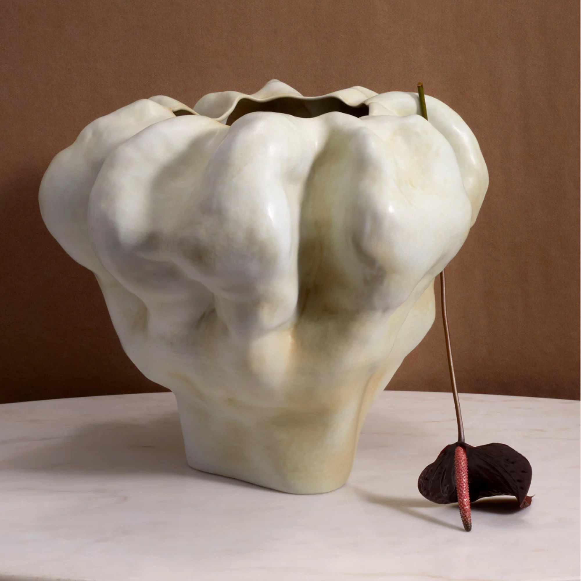 Timna Vase Latte - Short