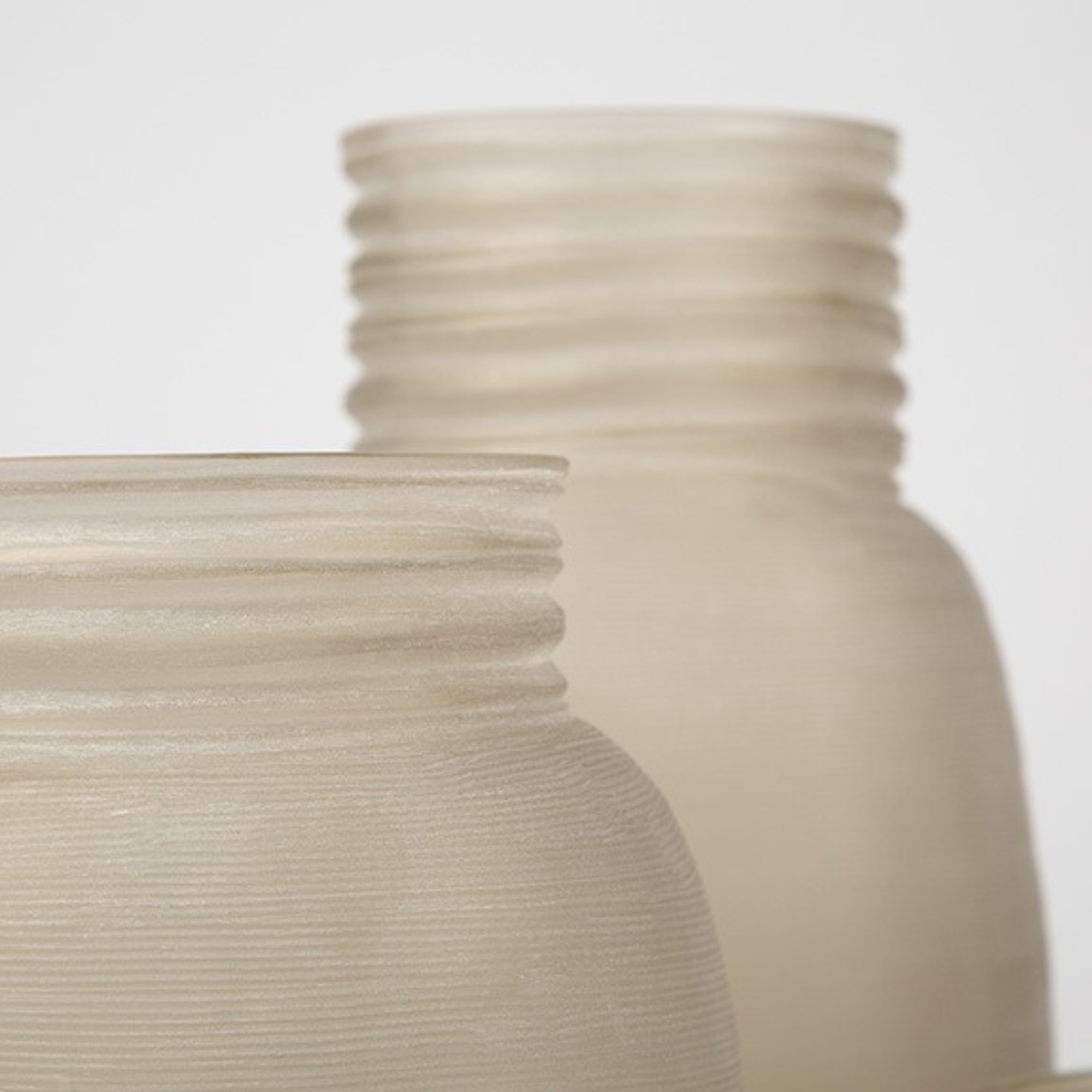 Elise Vase - Smokegrey